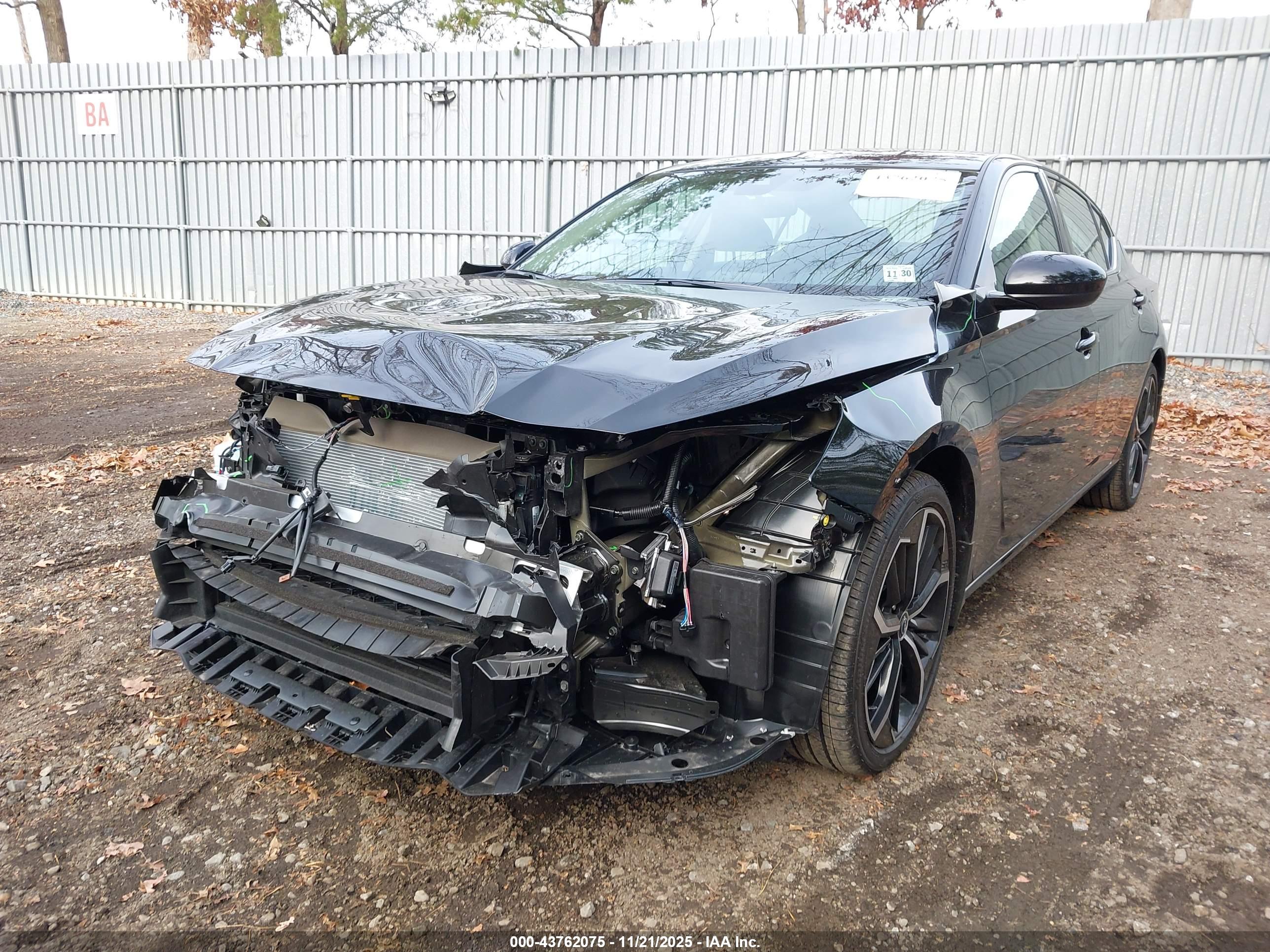 NISSAN ALTIMA image 2