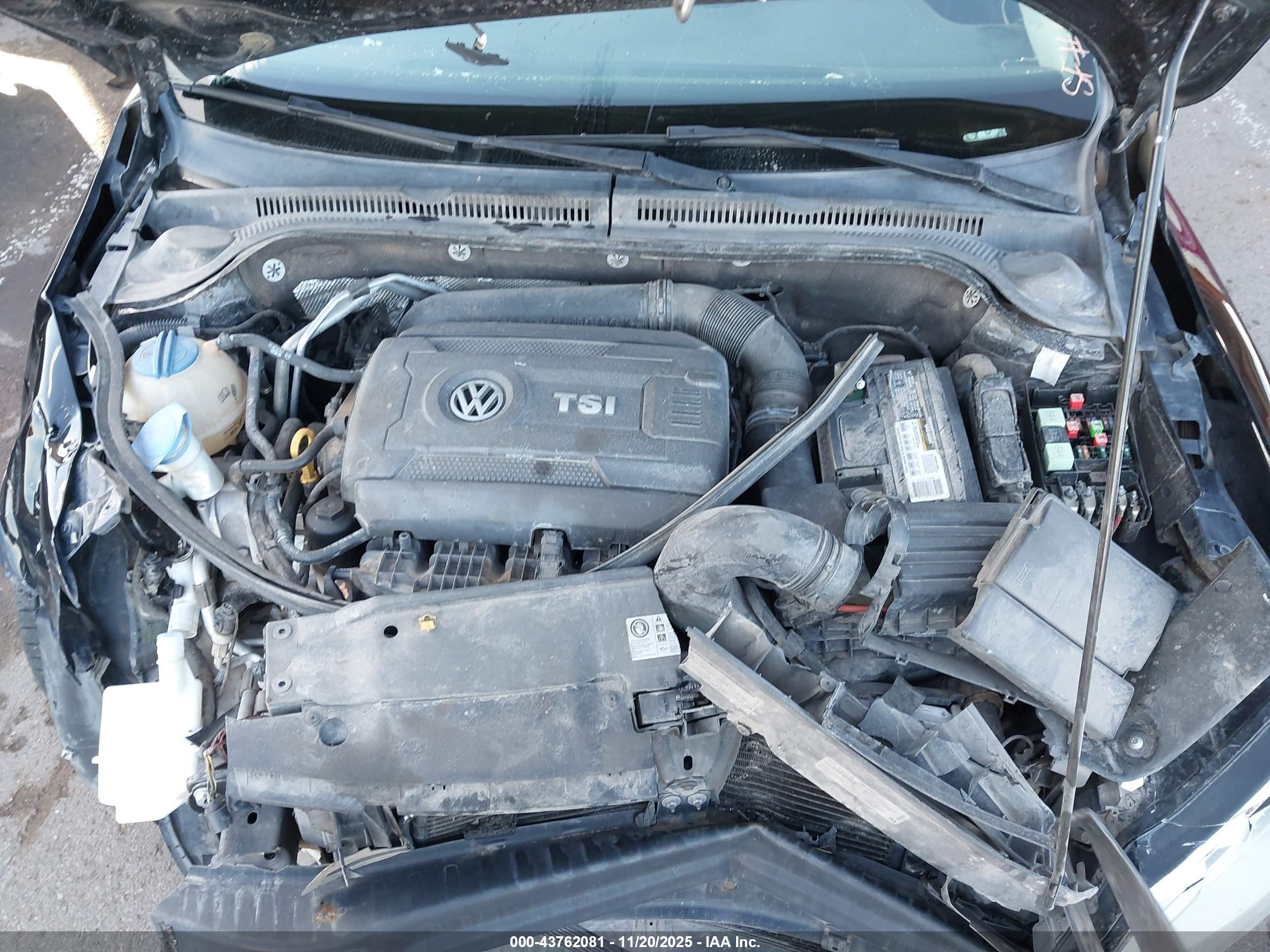 VOLKSWAGEN JETTA image 10