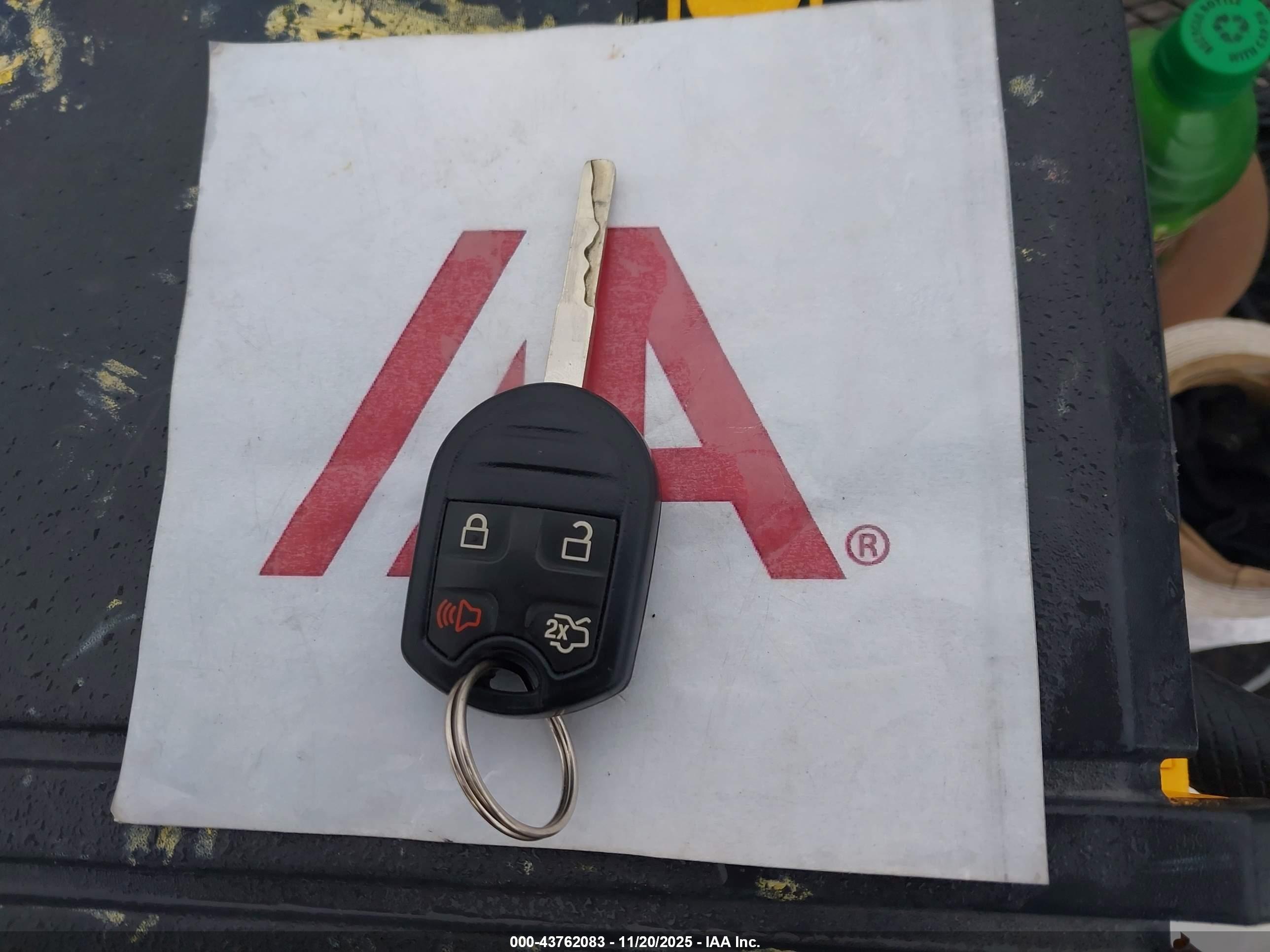 FORD FIESTA image 11