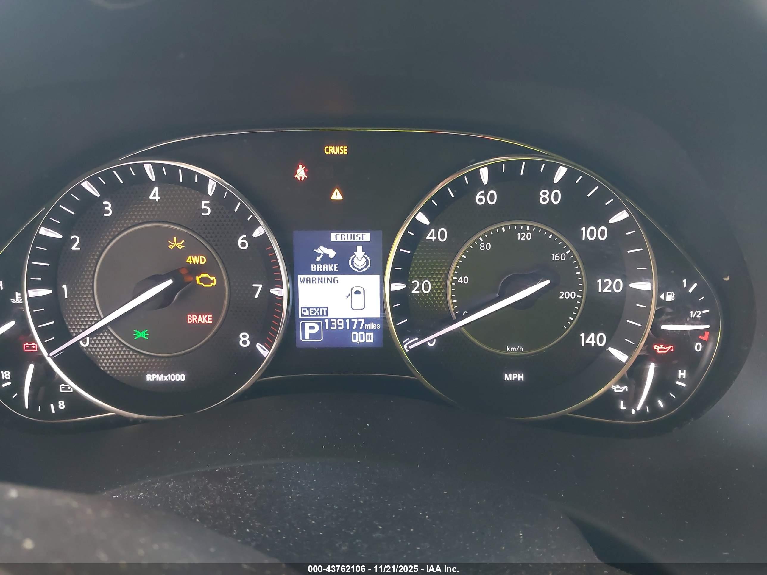 NISSAN ARMADA image 7