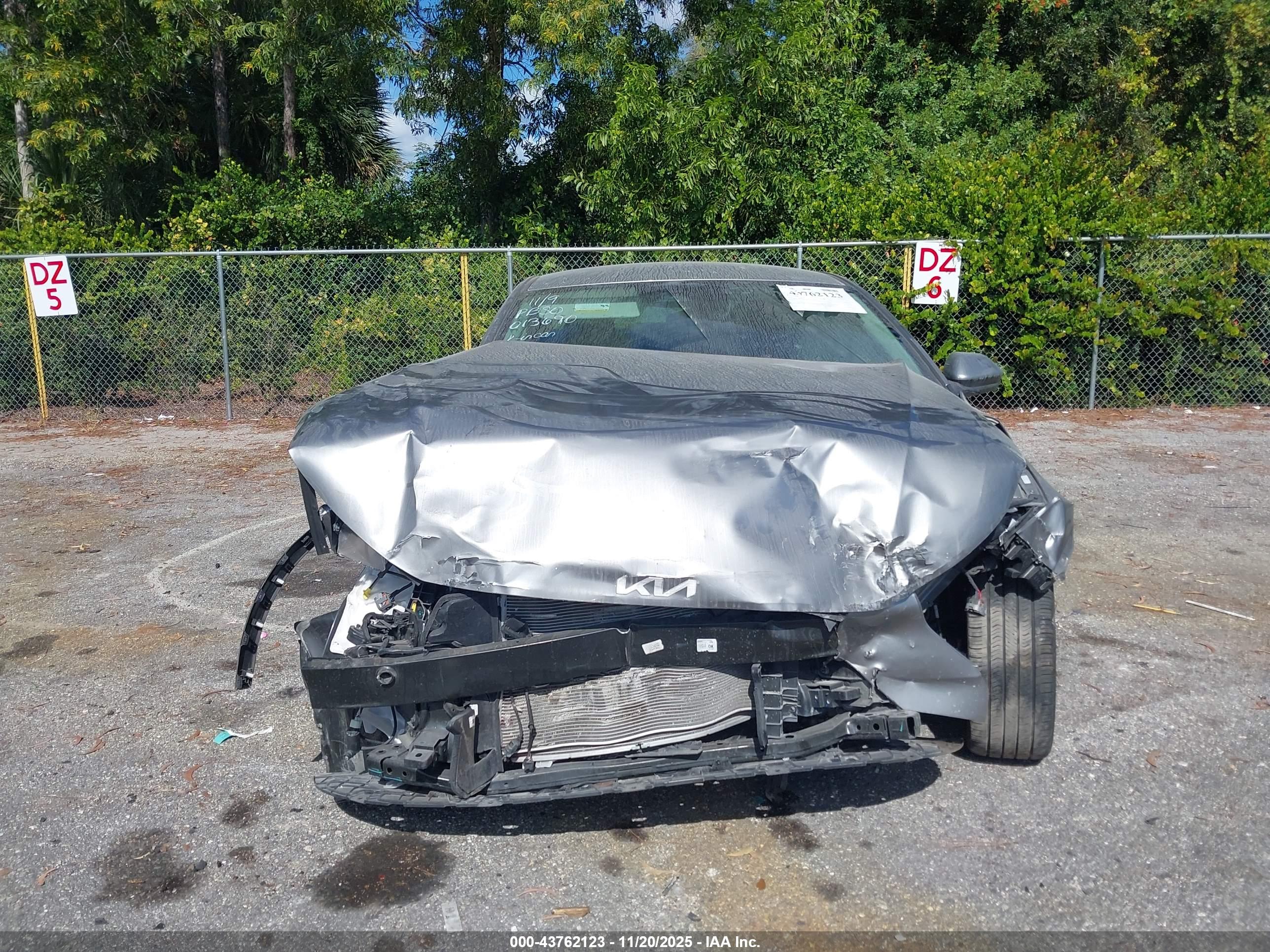 KIA K4 image 6