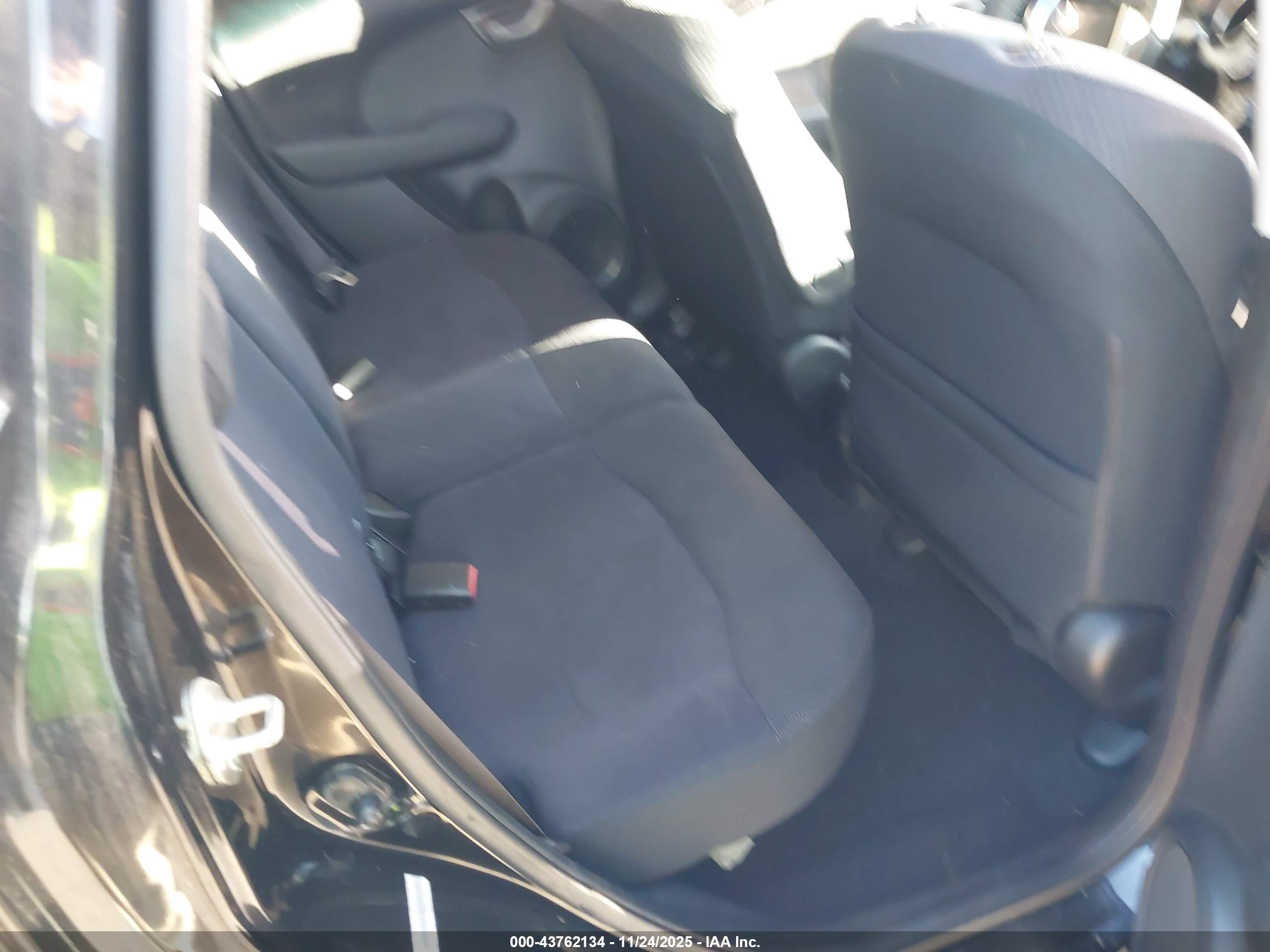 HONDA FIT image 8