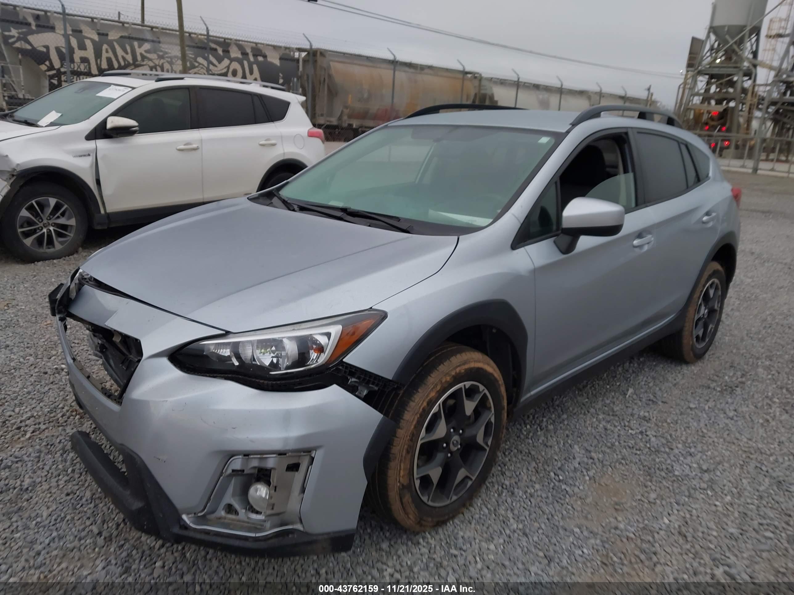 SUBARU CROSSTREK image 2