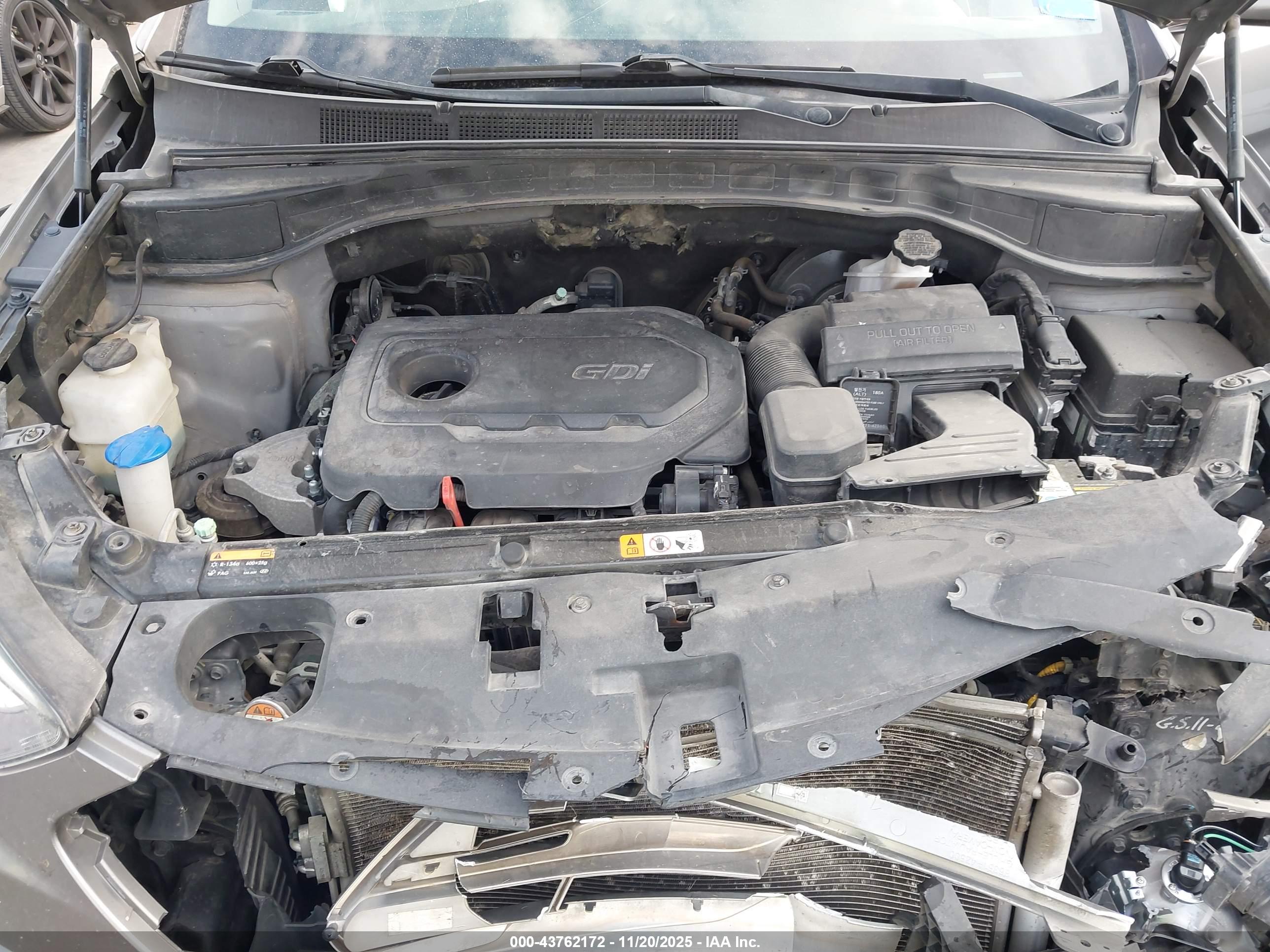 HYUNDAI SANTA image 10