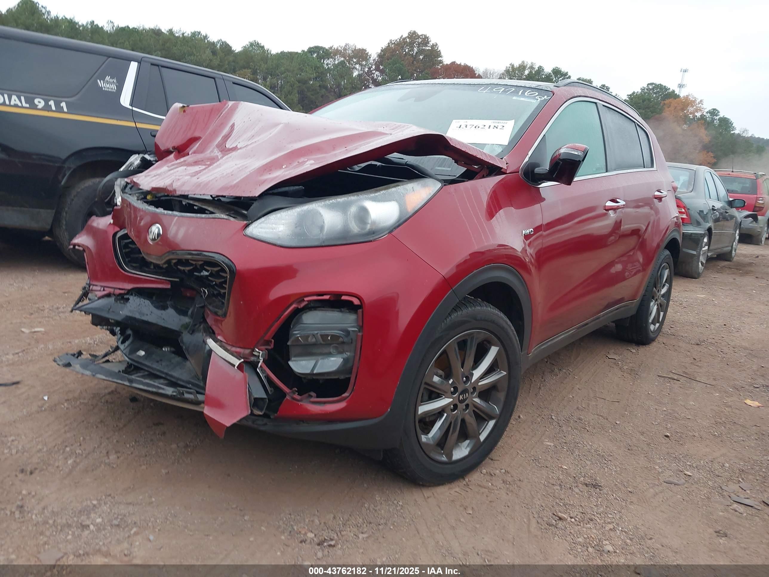 KIA SPORTAGE image 2