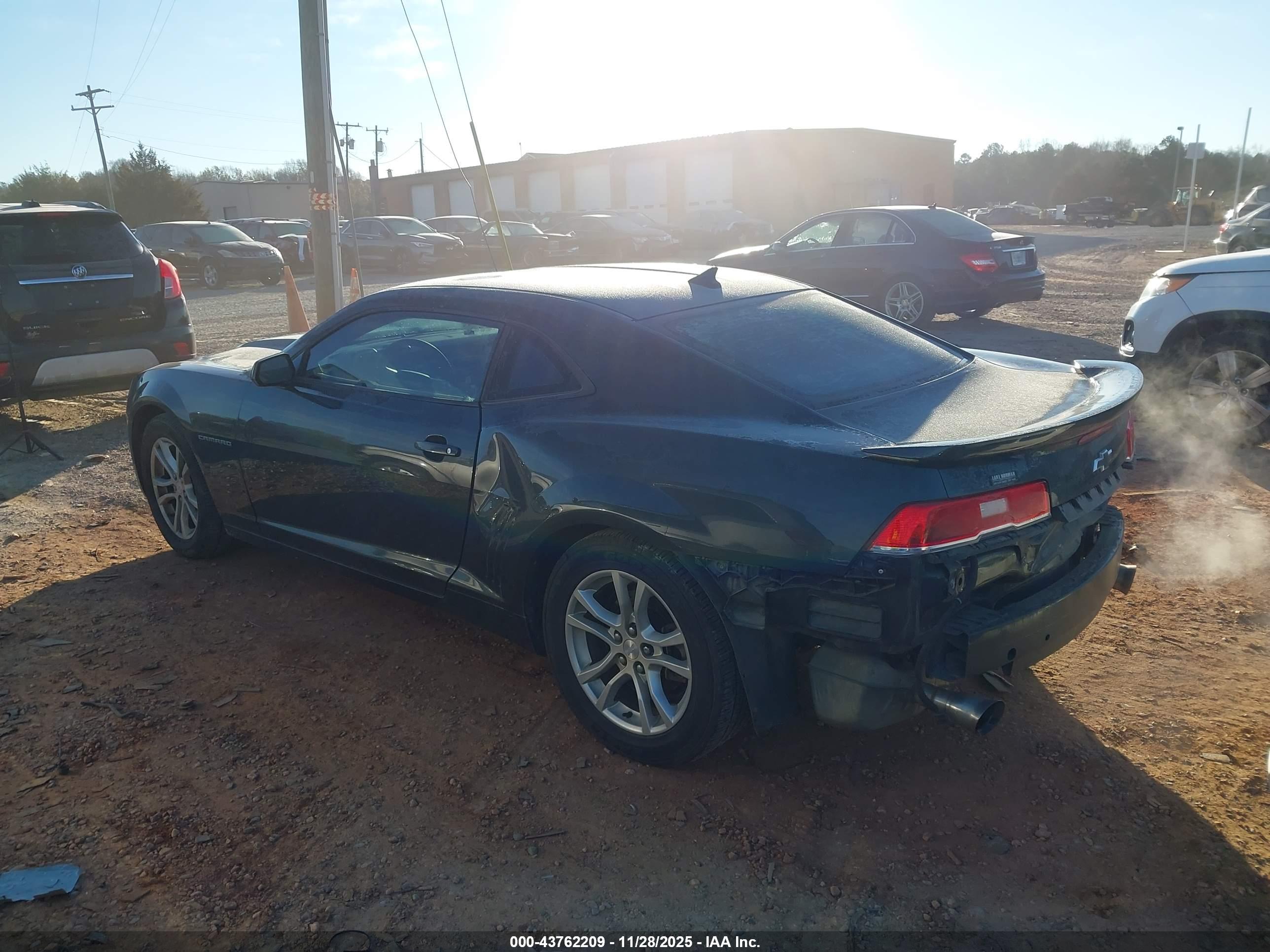 CHEVROLET CAMARO image 3