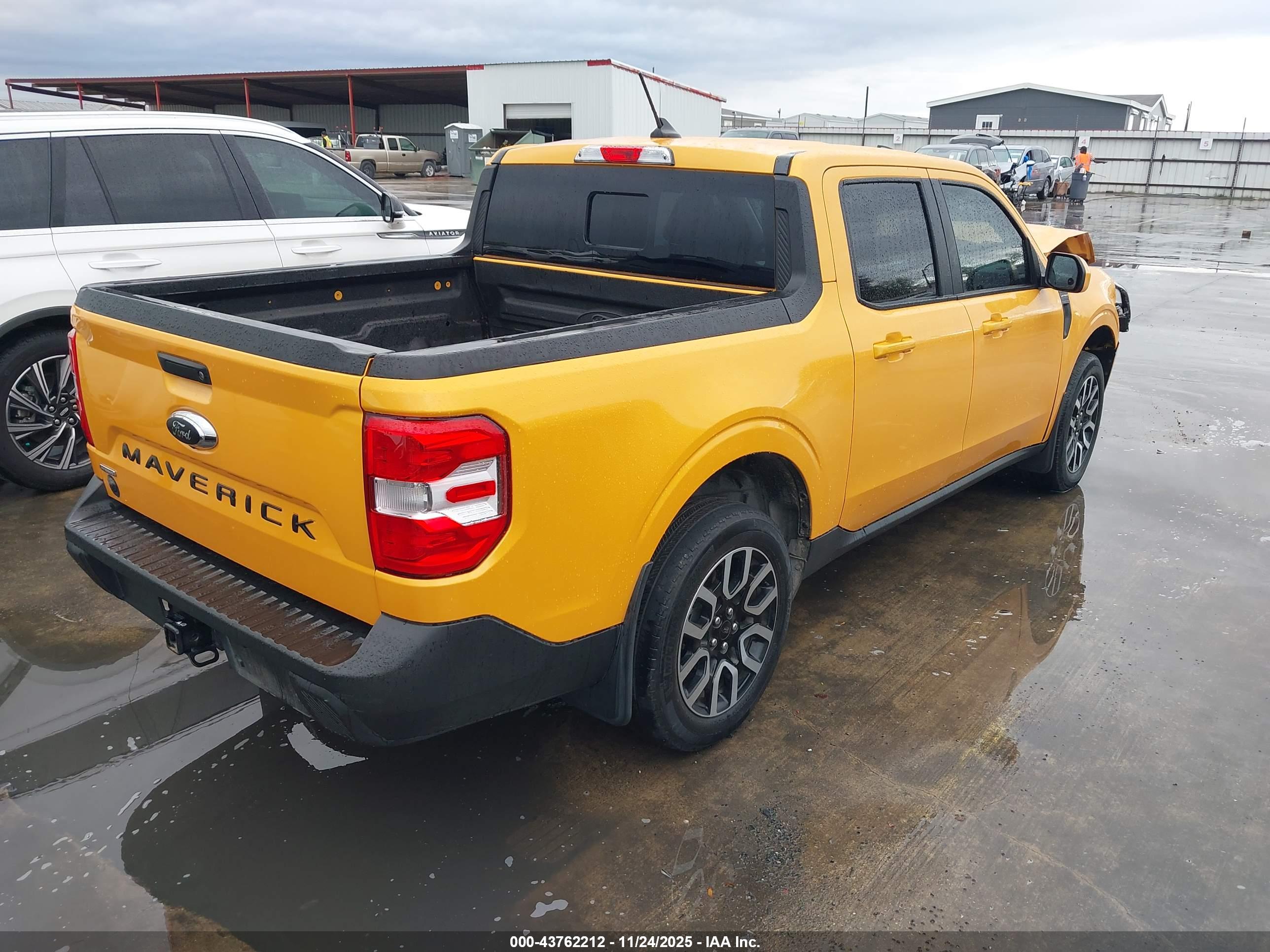 FORD MAVERICK image 4