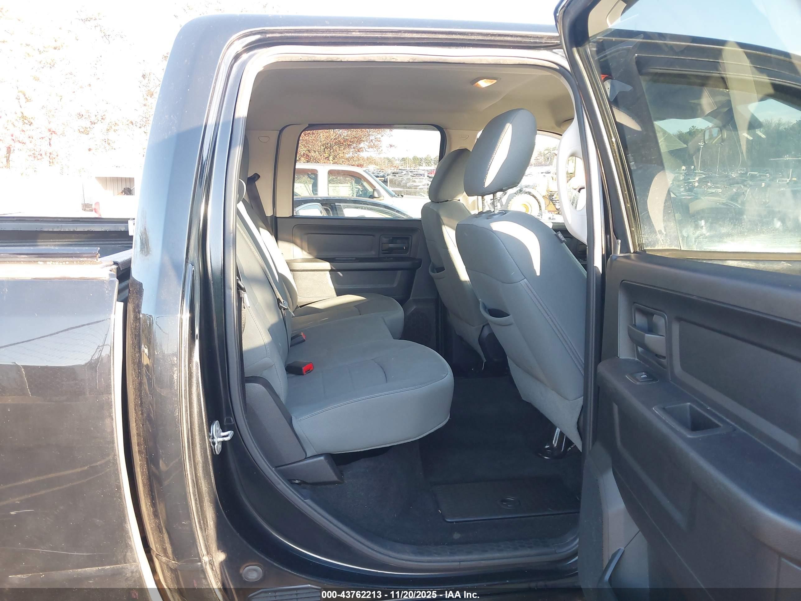 RAM 1500 image 8
