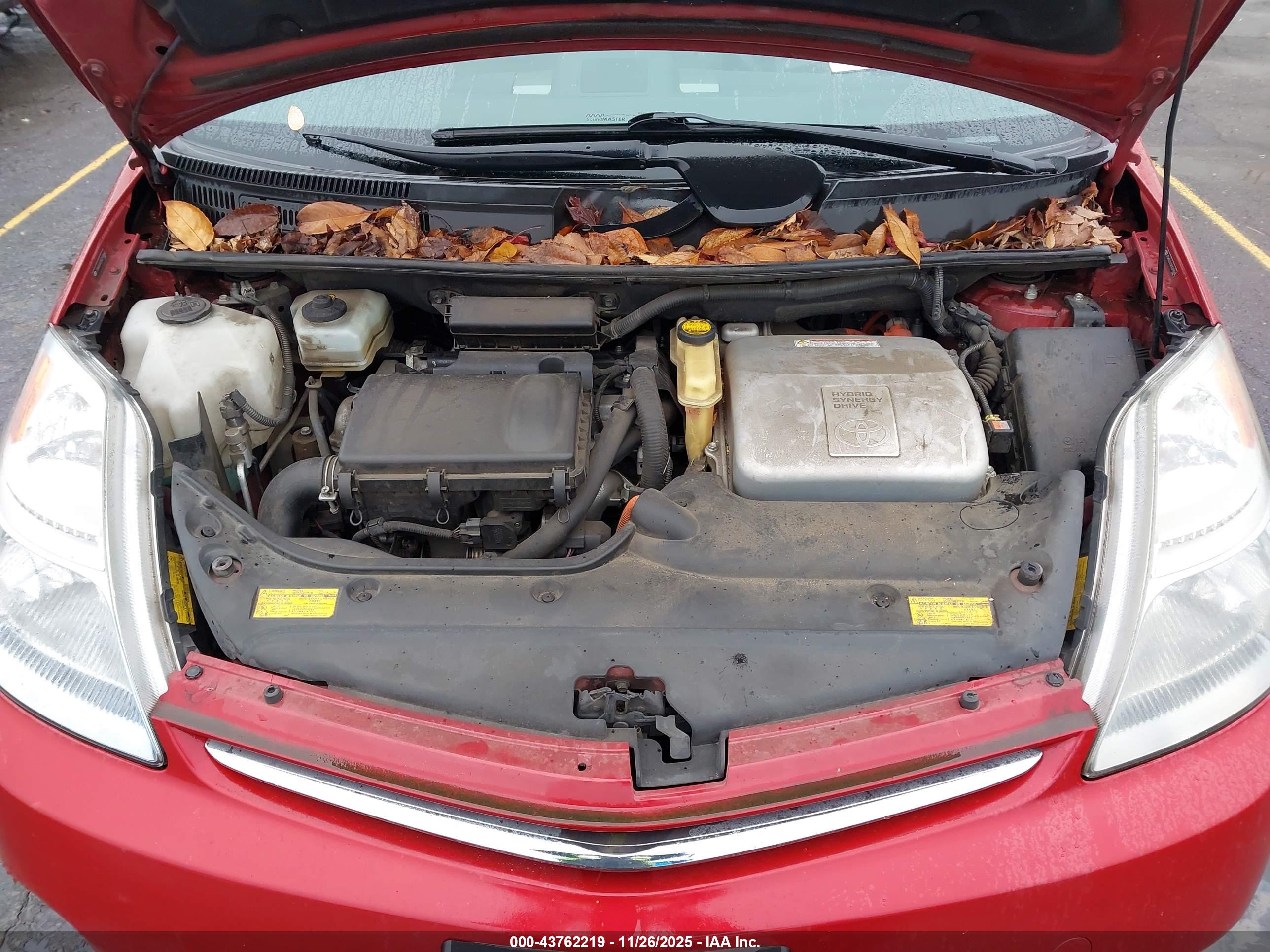 TOYOTA PRIUS image 10