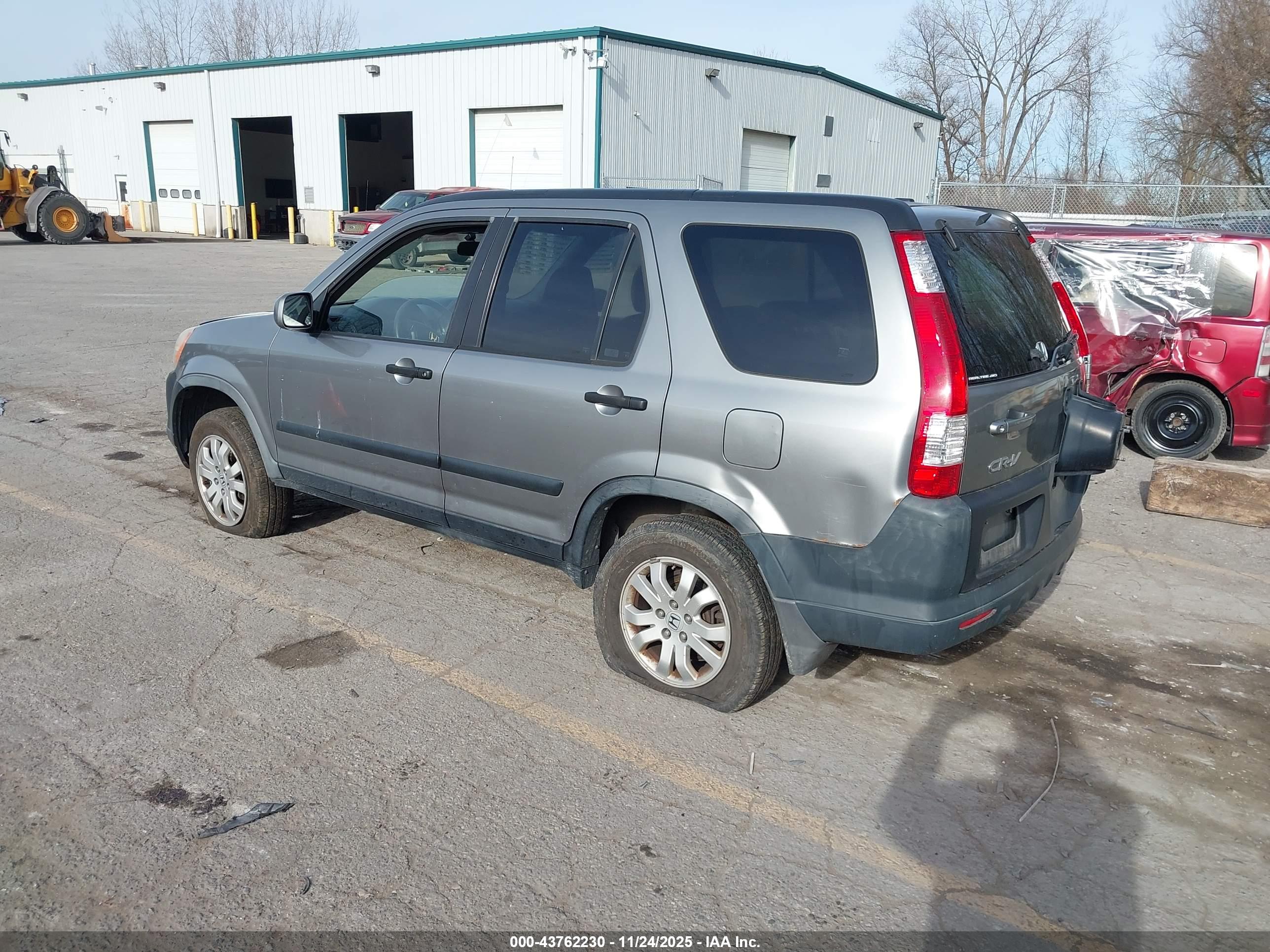 HONDA CR-V image 3