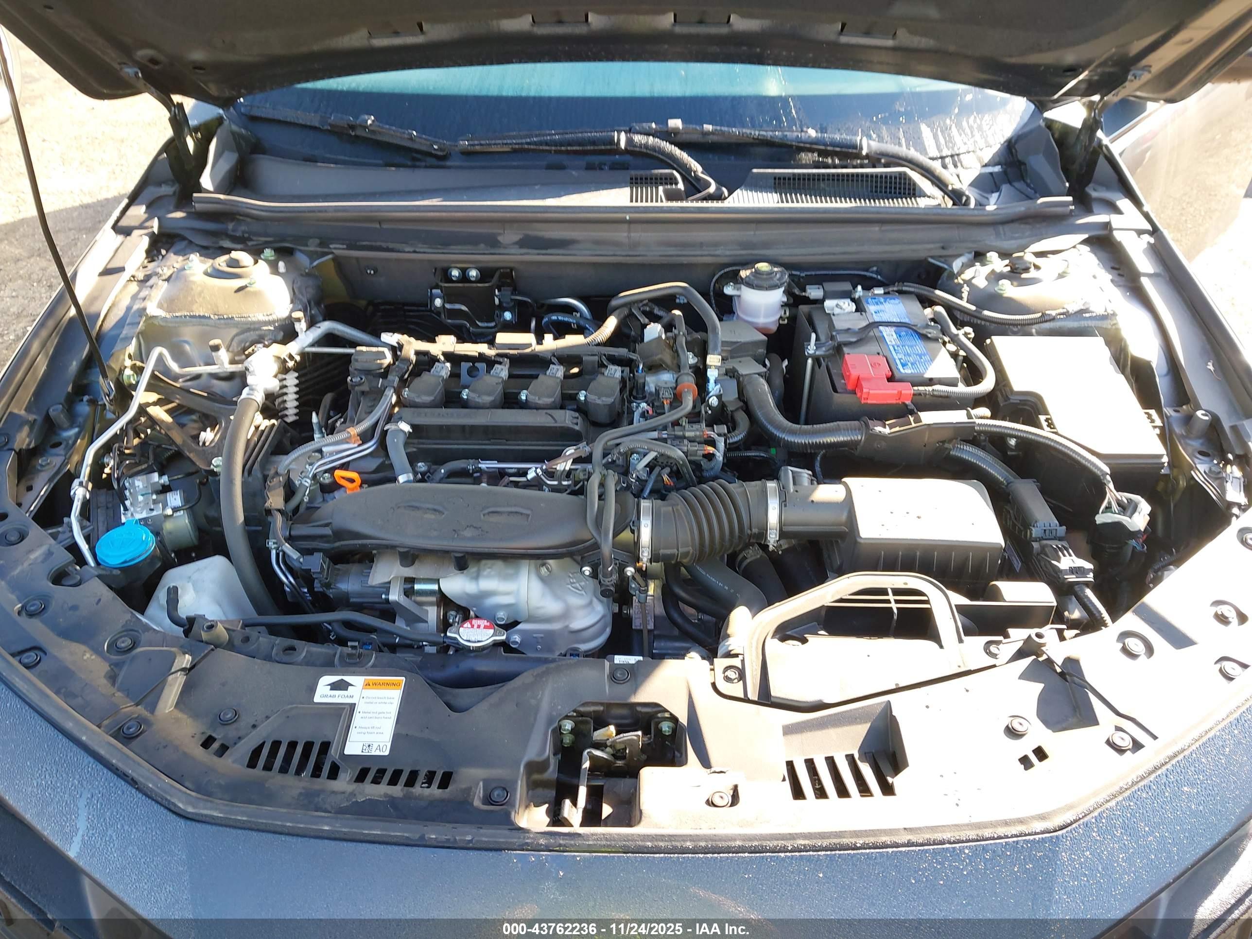 HONDA ACCORD image 10