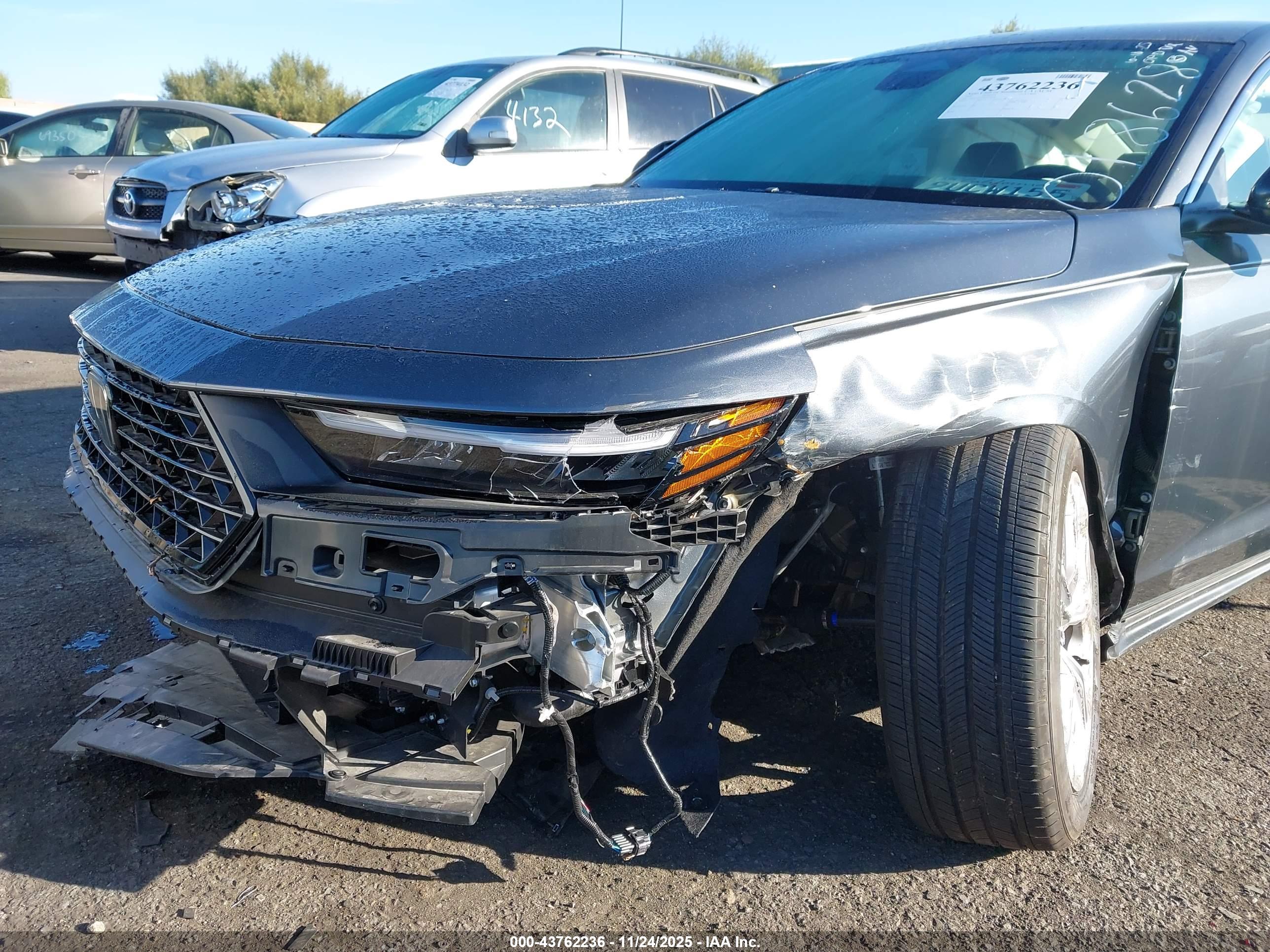 HONDA ACCORD image 6