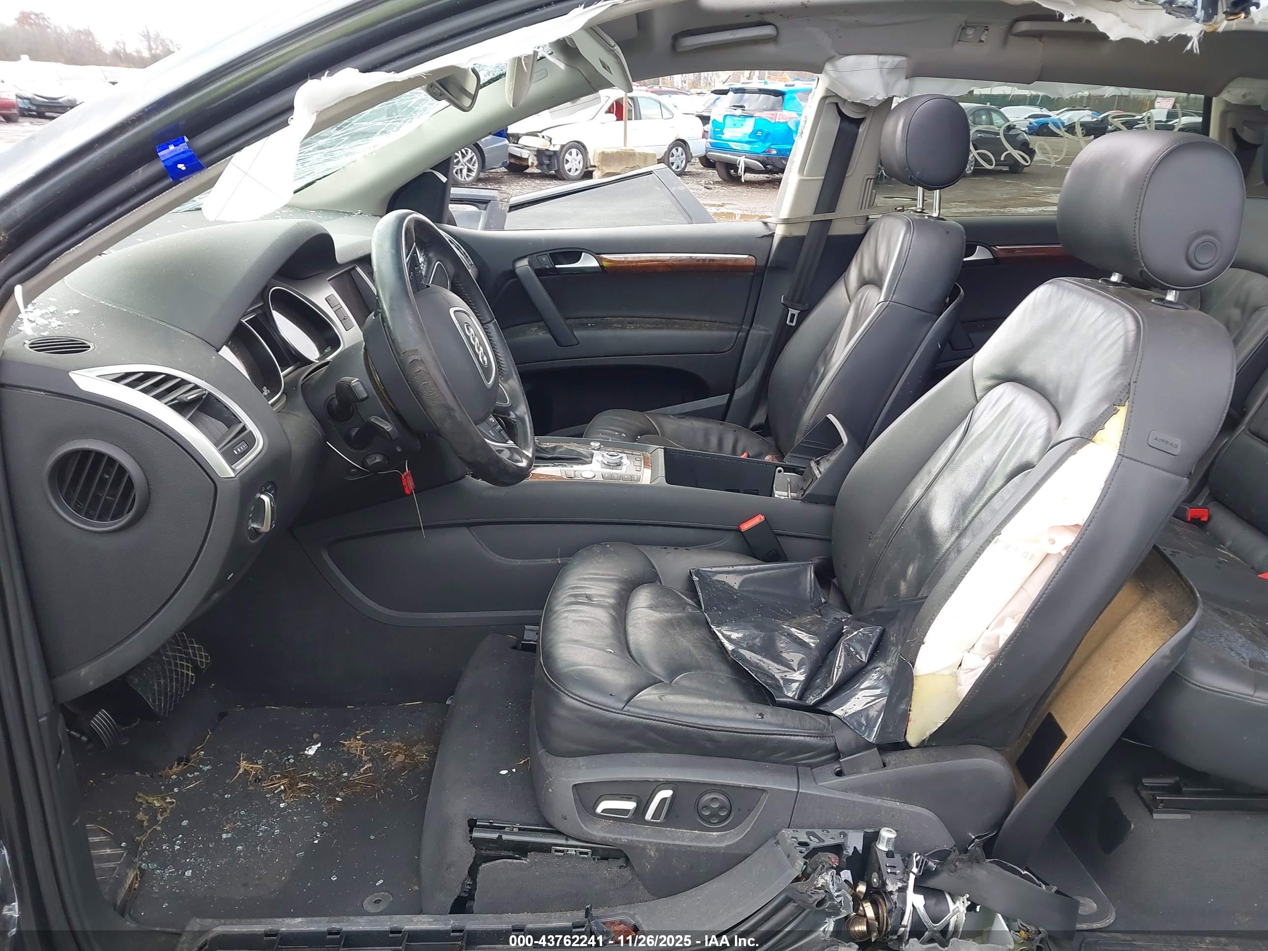 AUDI Q7 image 5