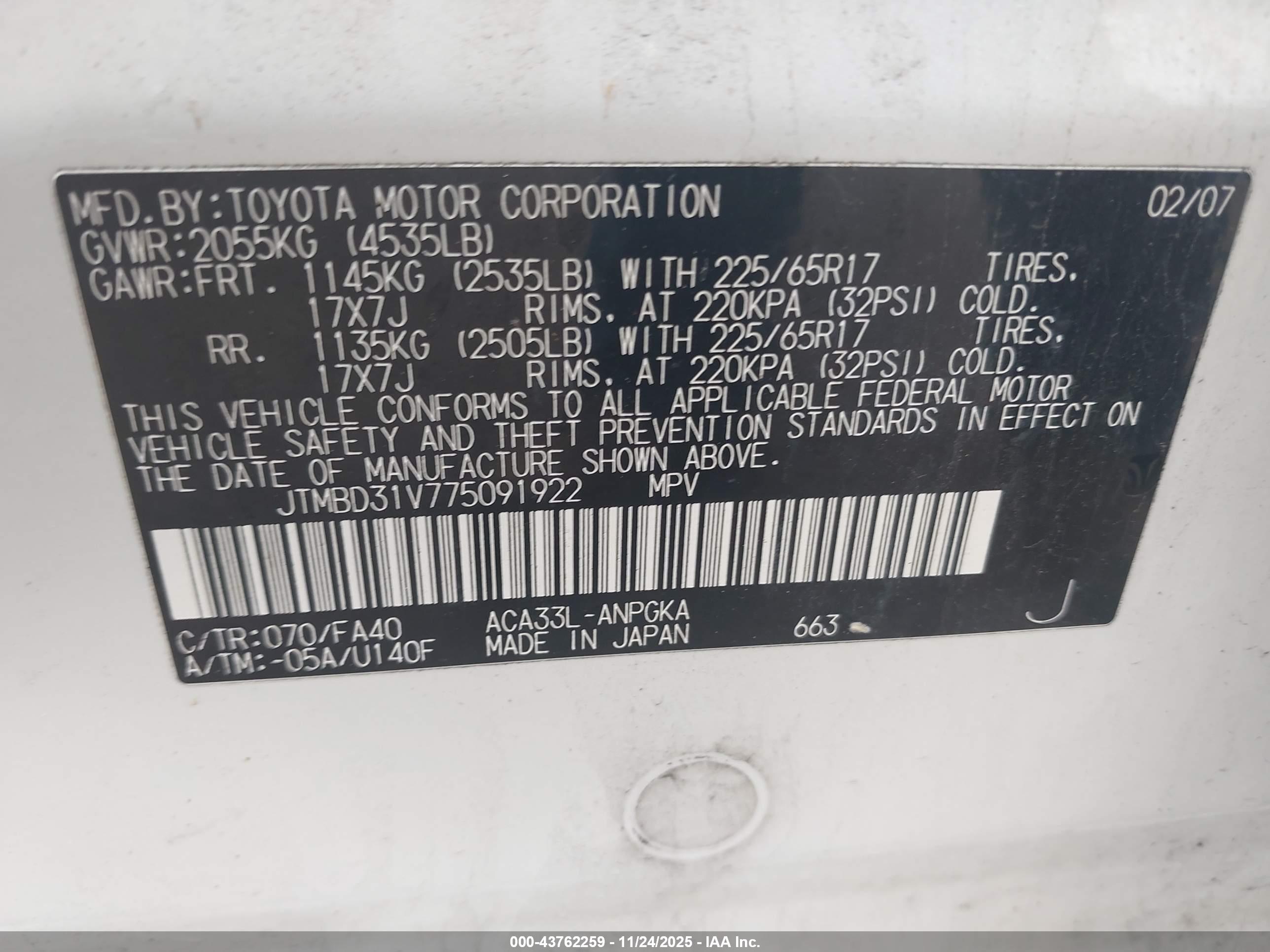 TOYOTA RAV4 image 9