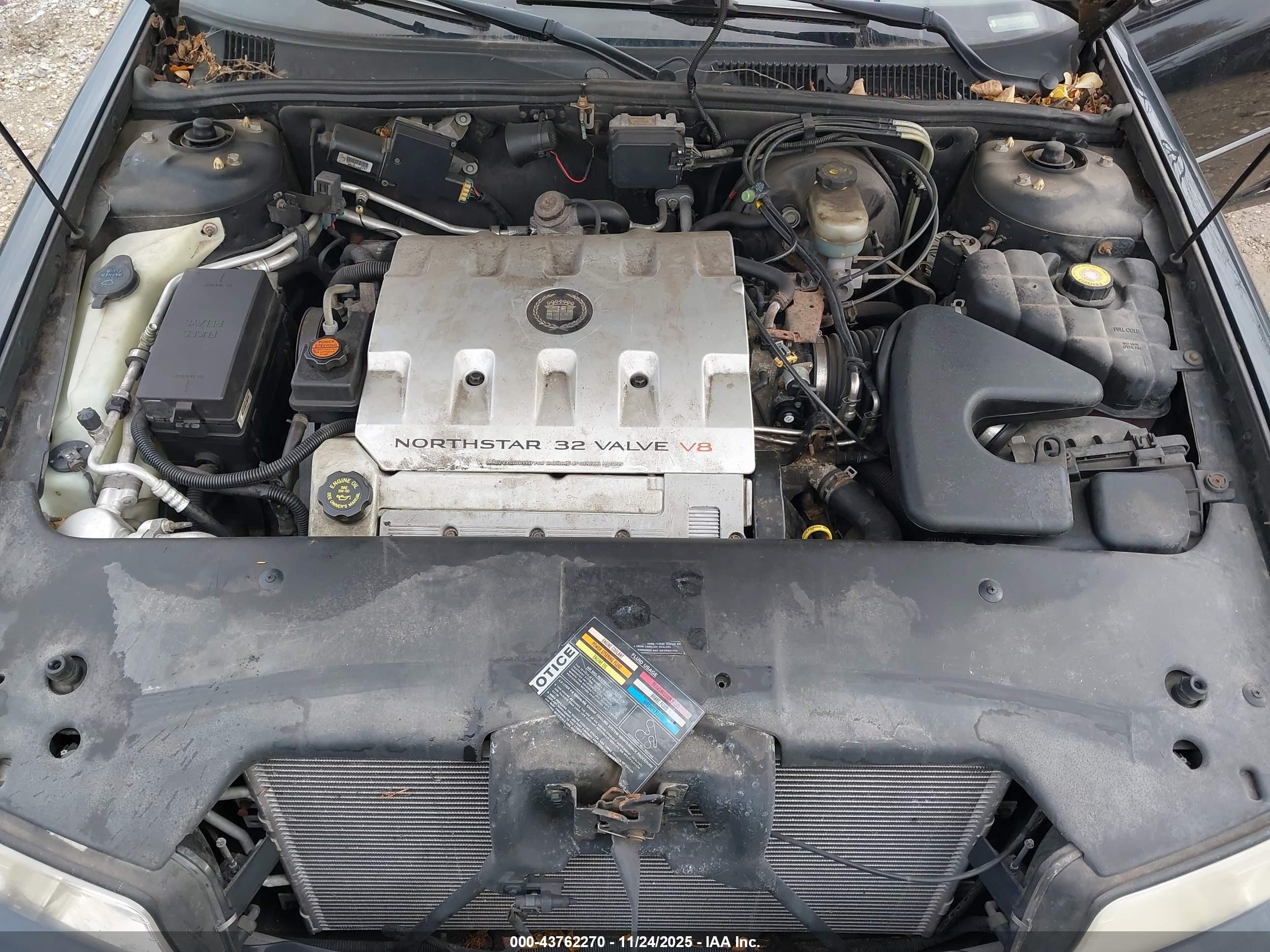 CADILLAC SEVILLE image 10