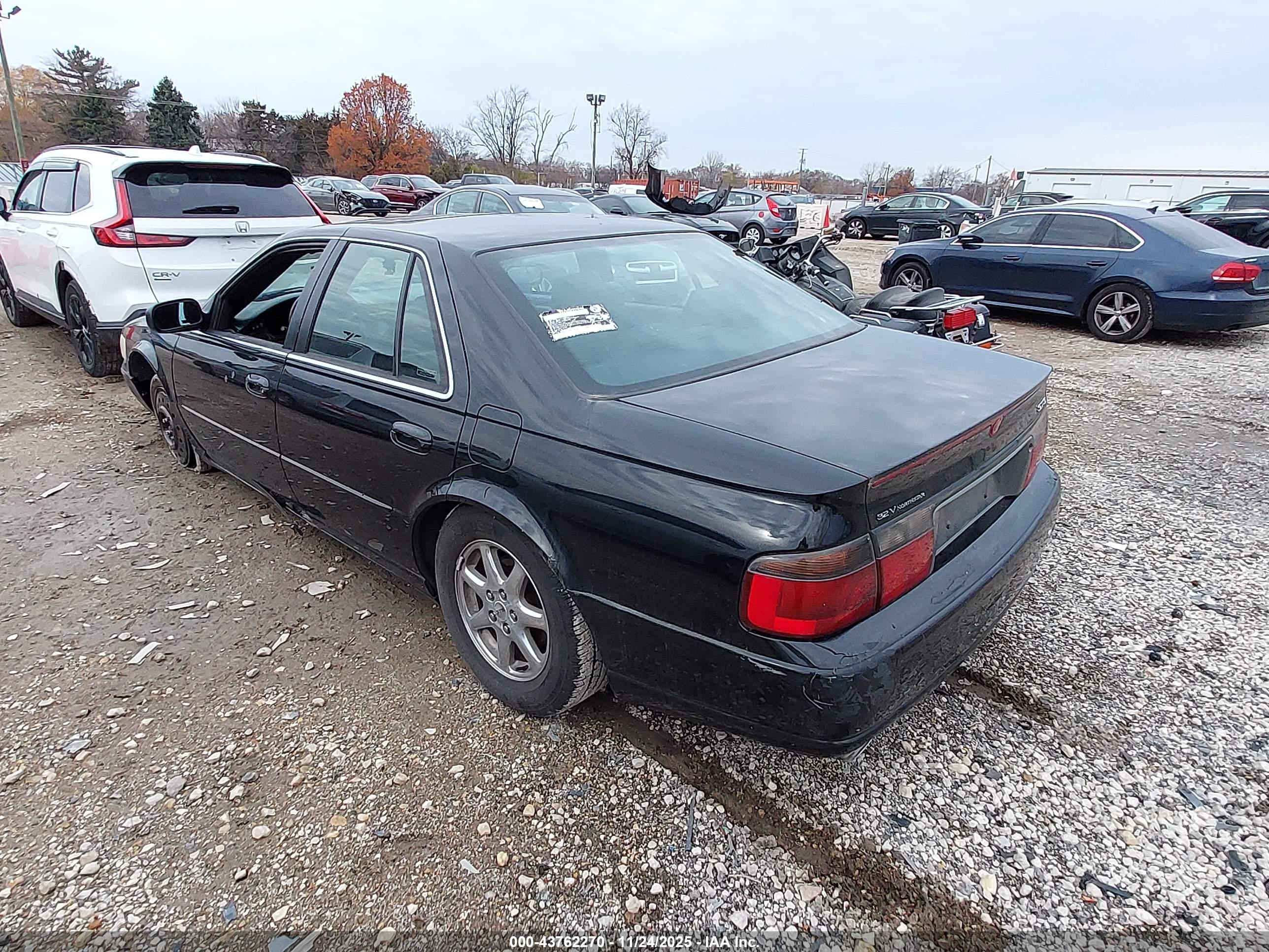 CADILLAC SEVILLE image 3