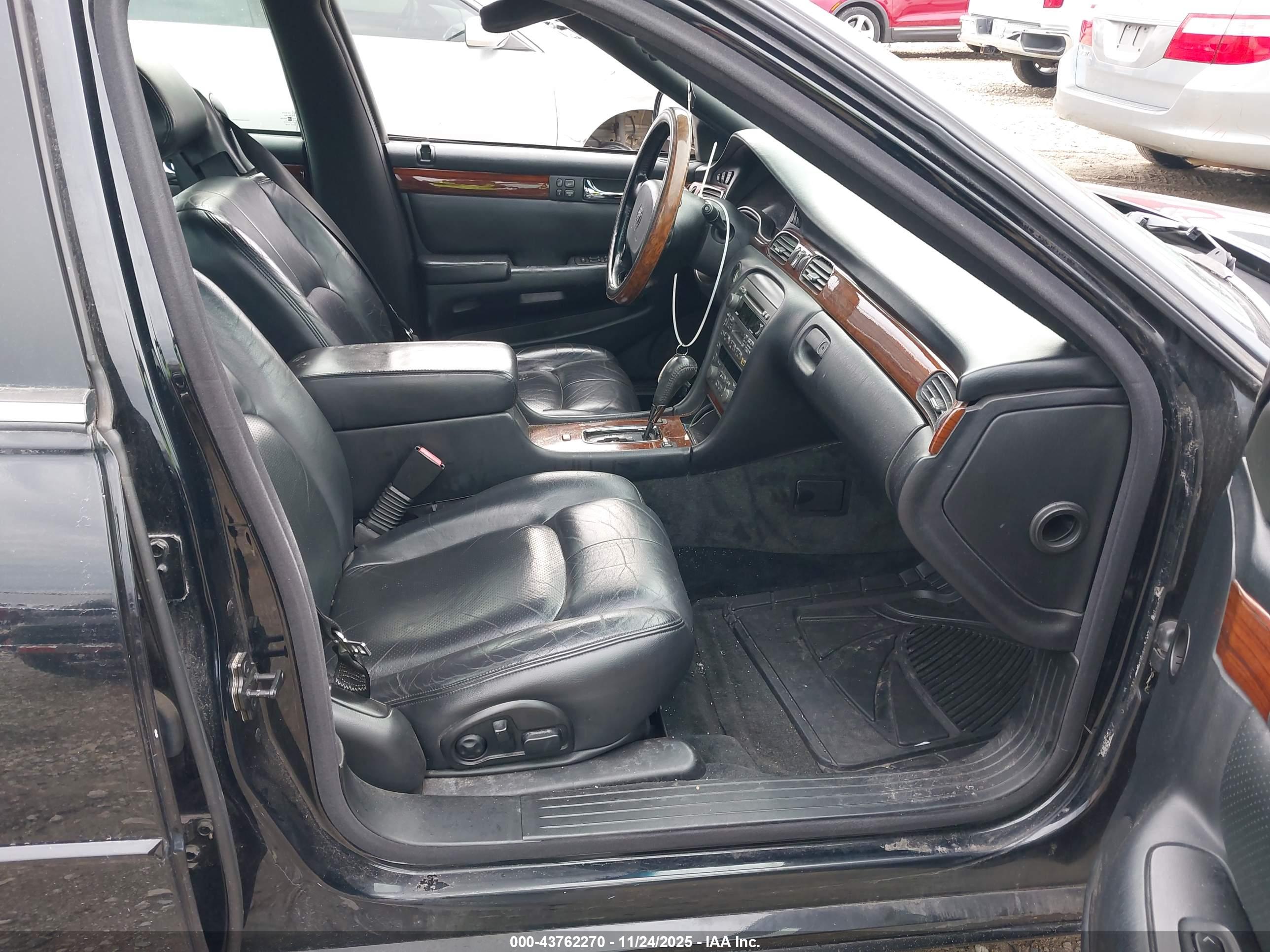 CADILLAC SEVILLE image 5