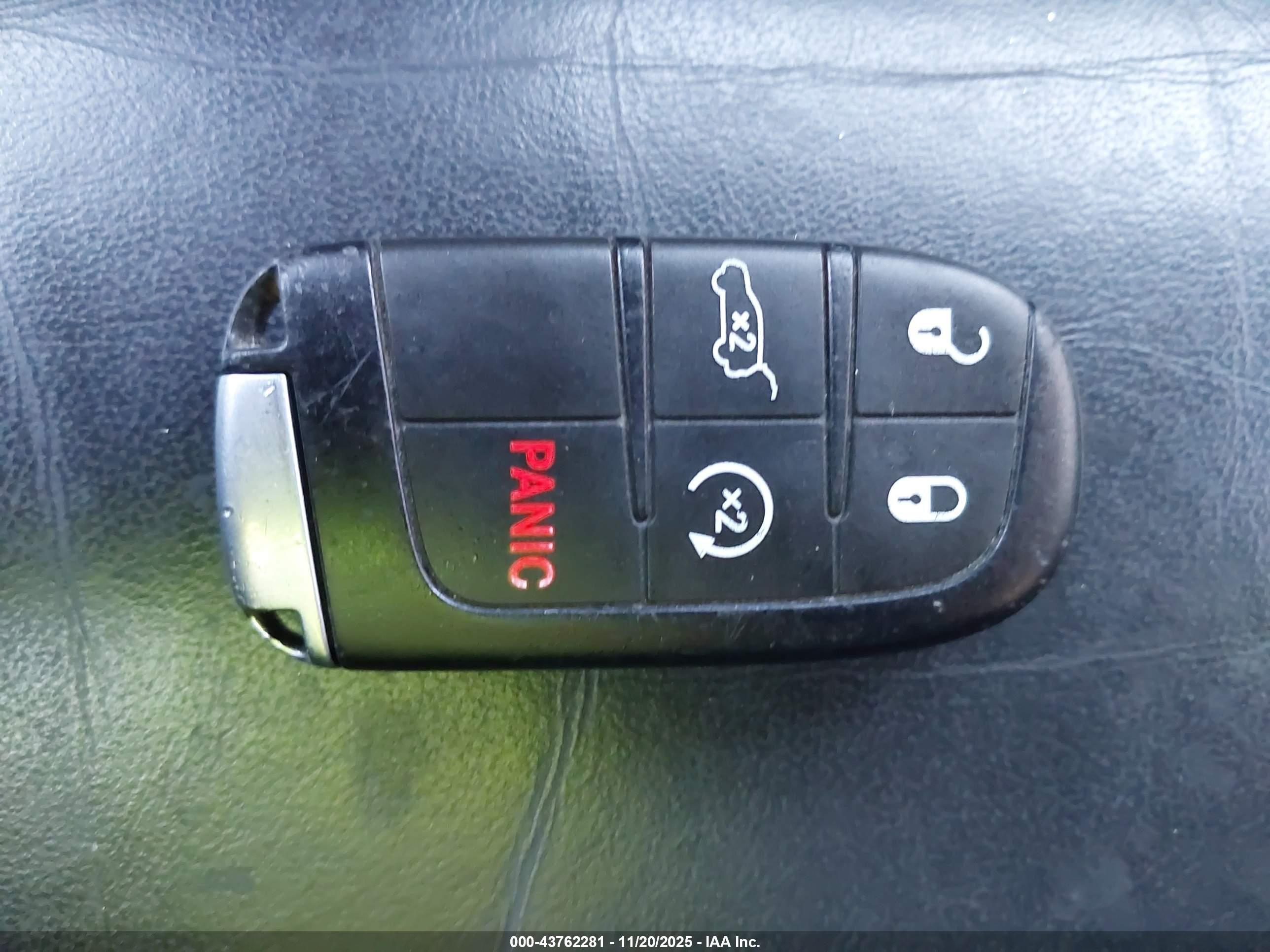 JEEP GRAND image 11