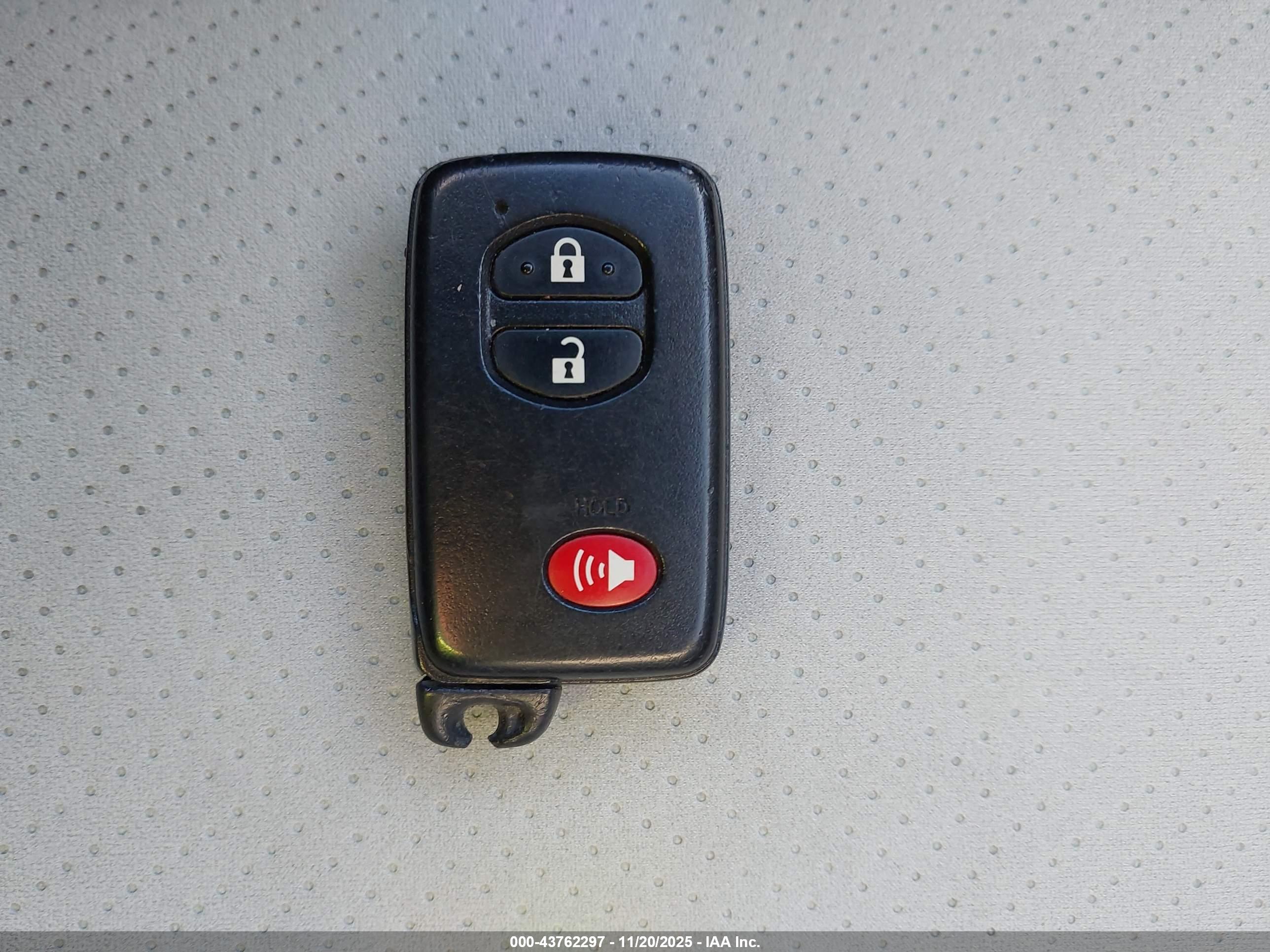 TOYOTA PRIUS image 11