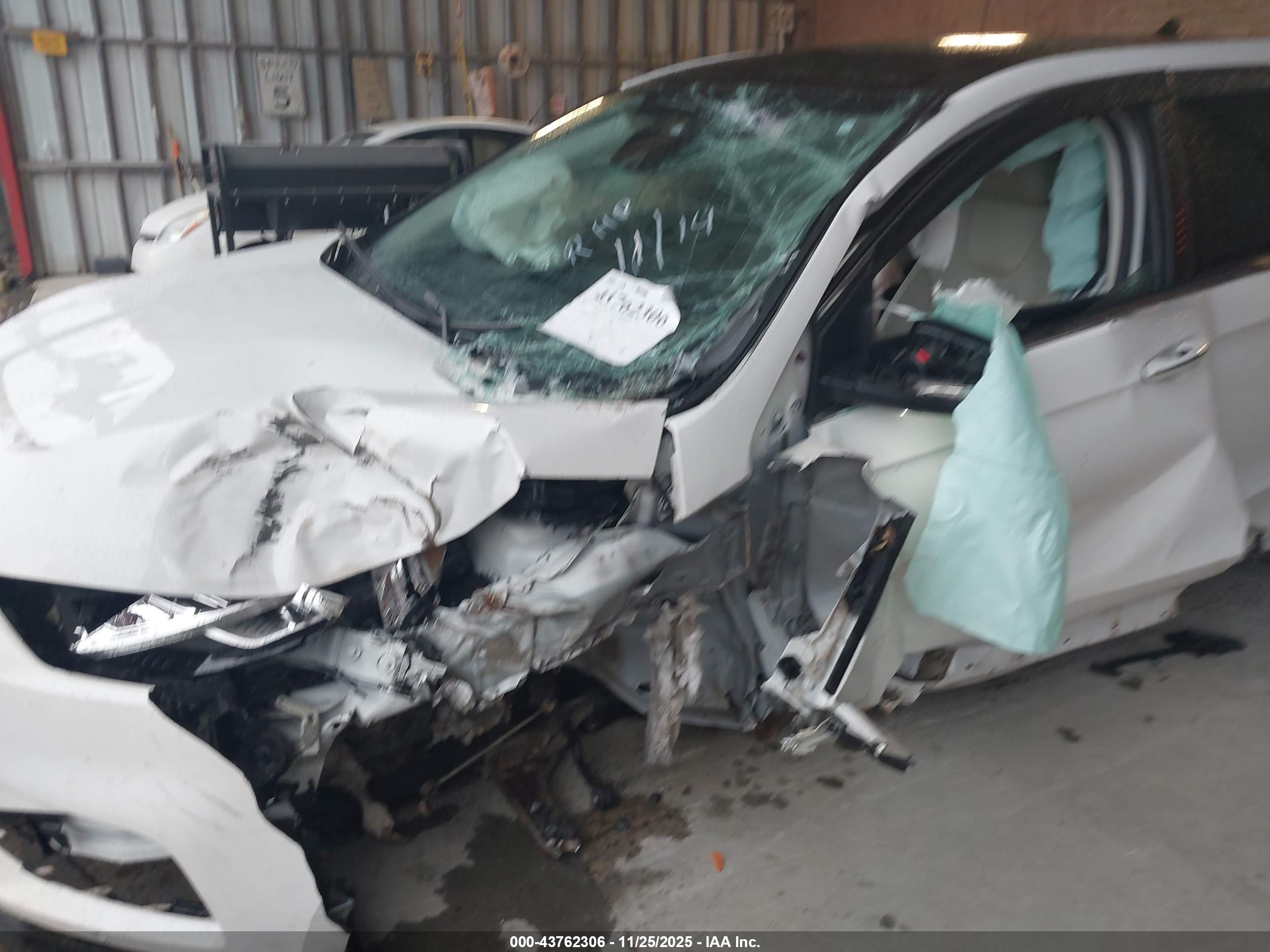 FORD EDGE image 6