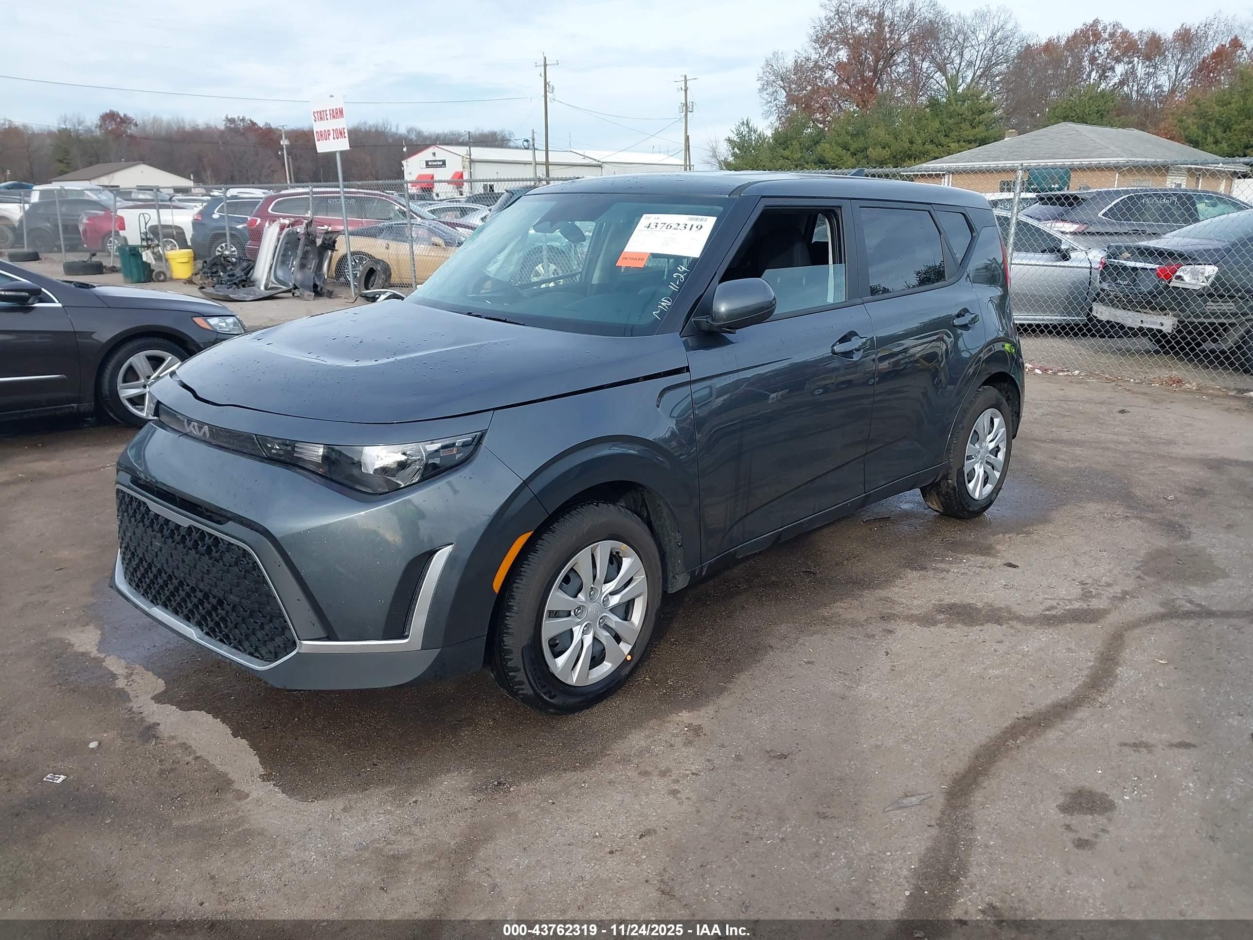 KIA SOUL image 2