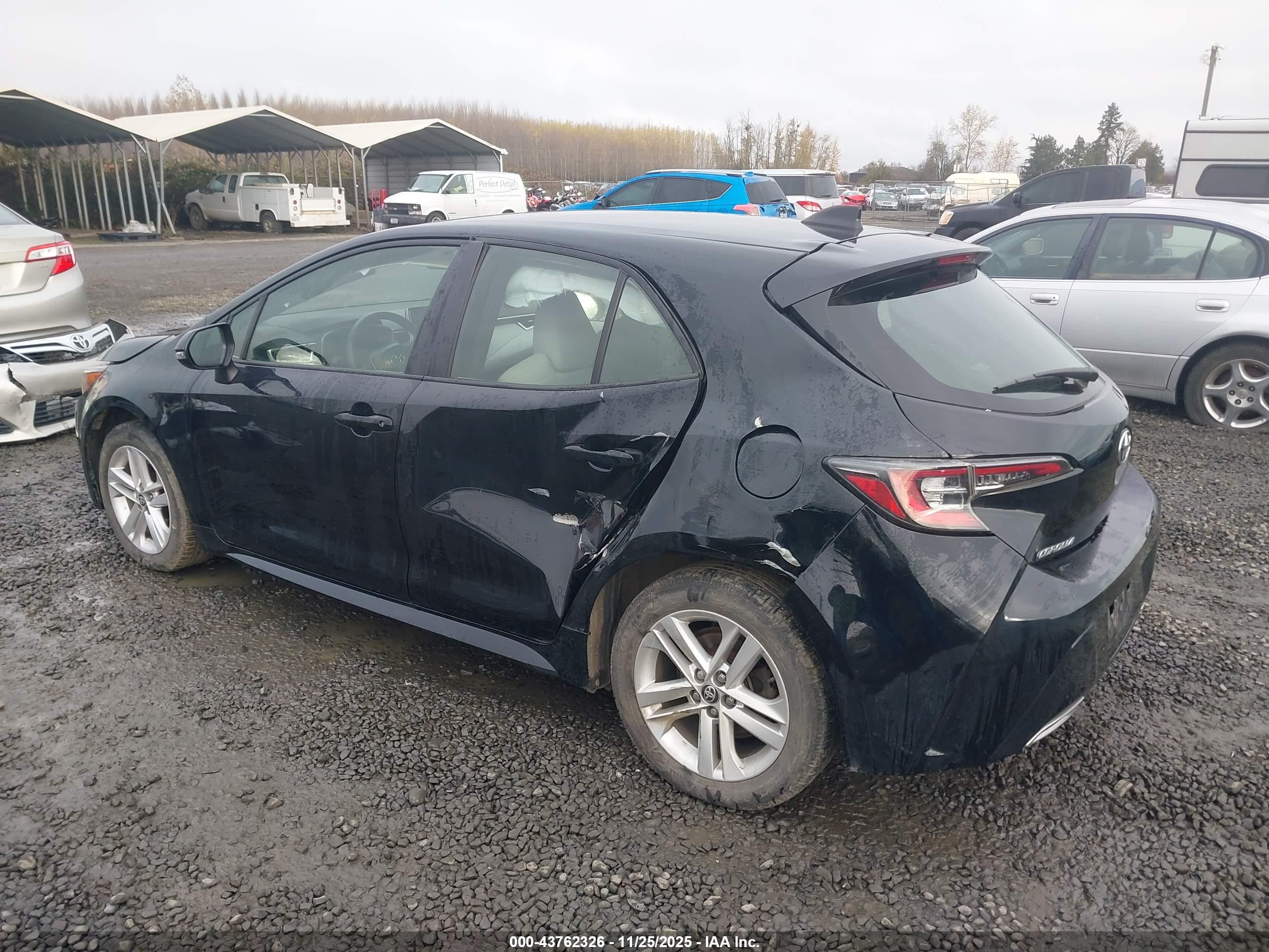 TOYOTA COROLLA image 3