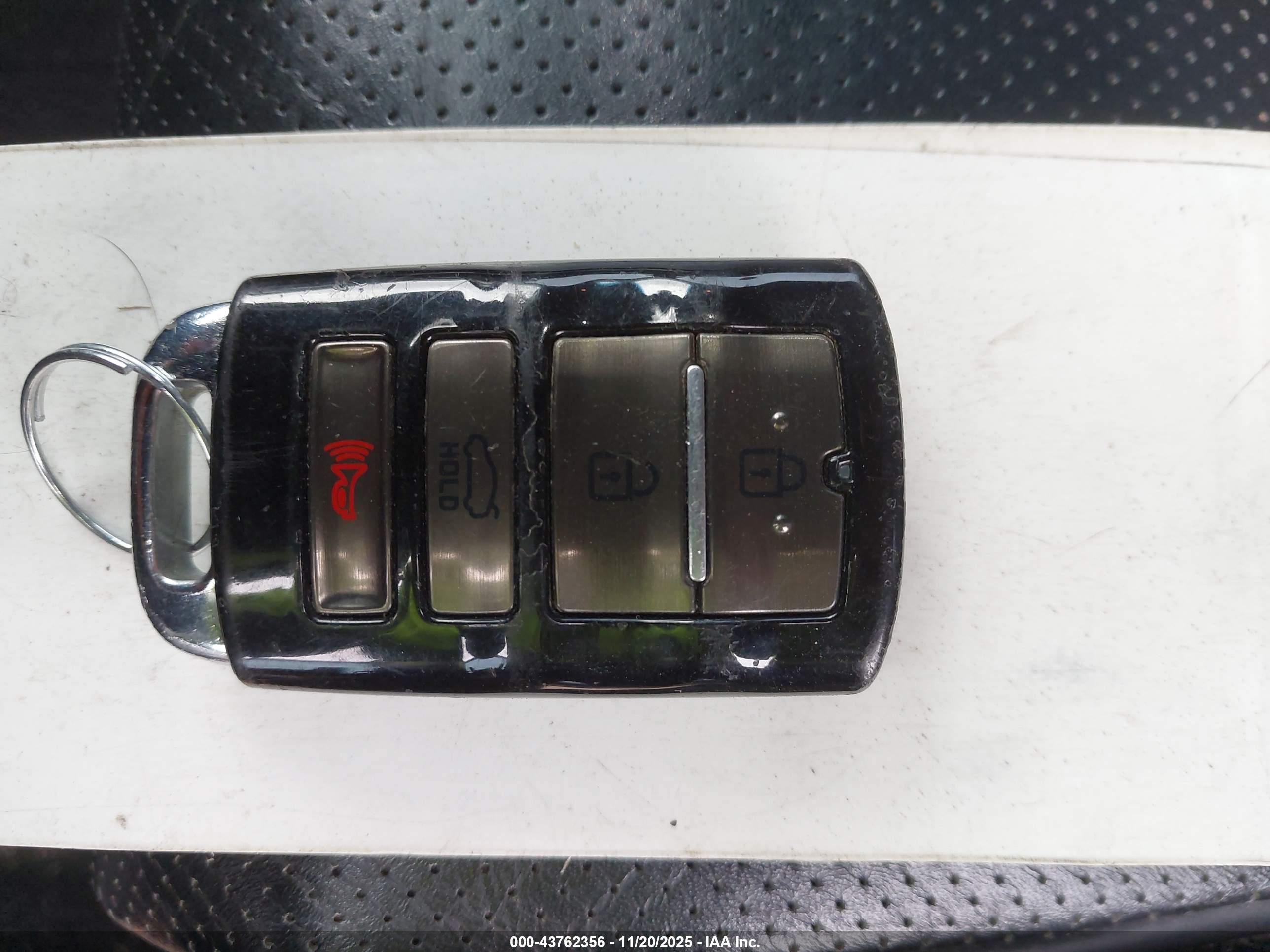 KIA CADENZA image 11