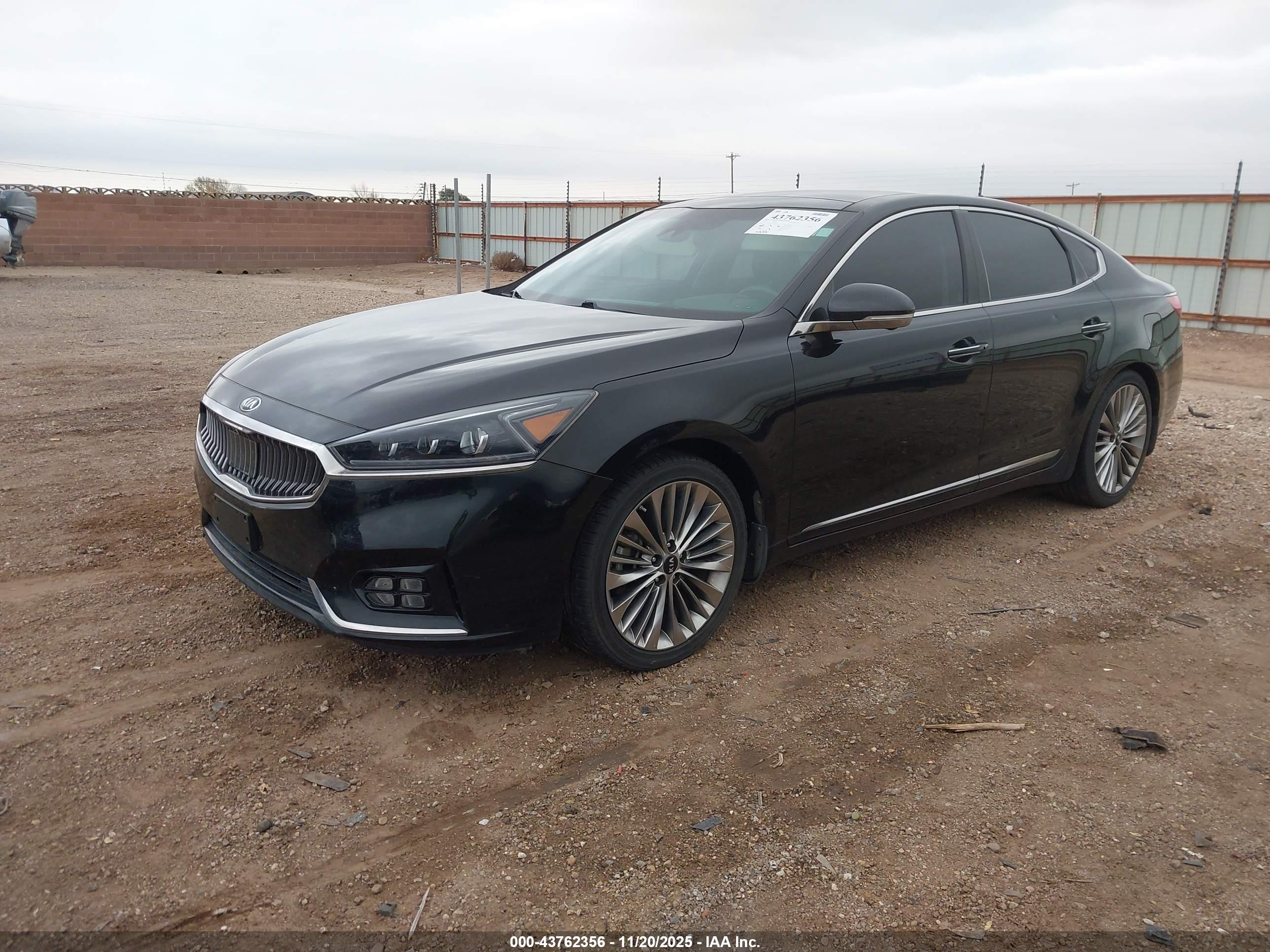 KIA CADENZA image 2