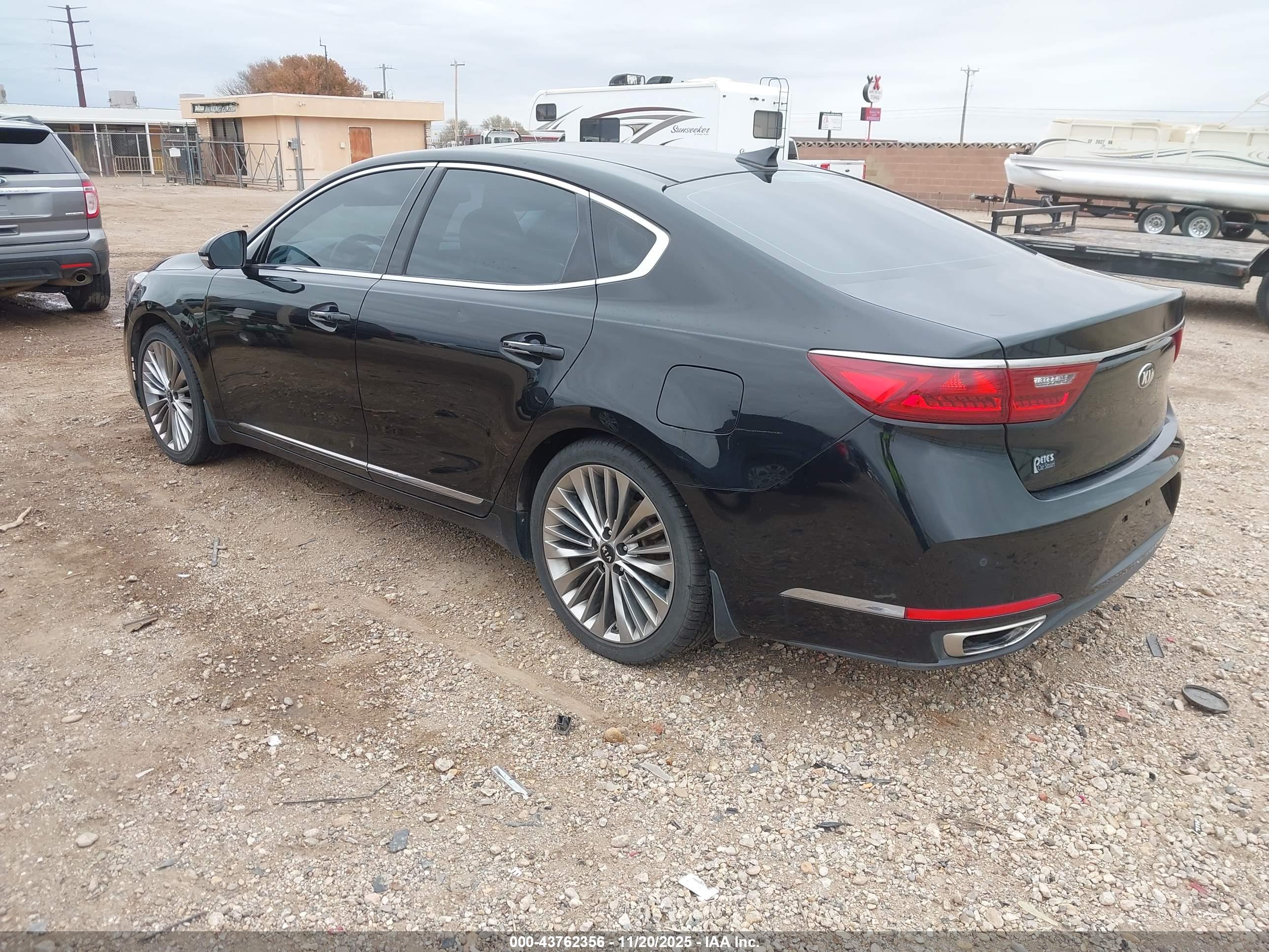 KIA CADENZA image 3
