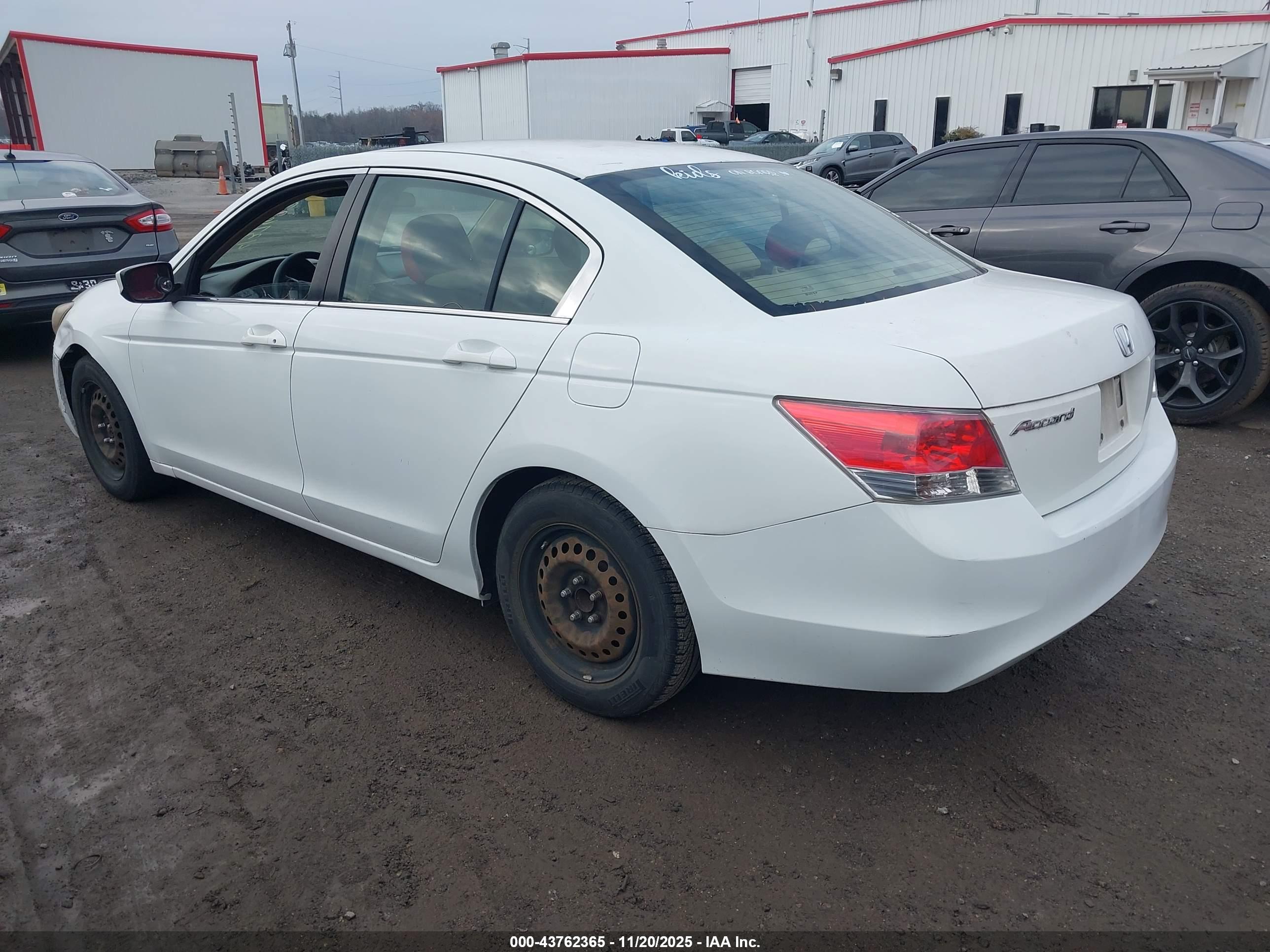 HONDA ACCORD image 3