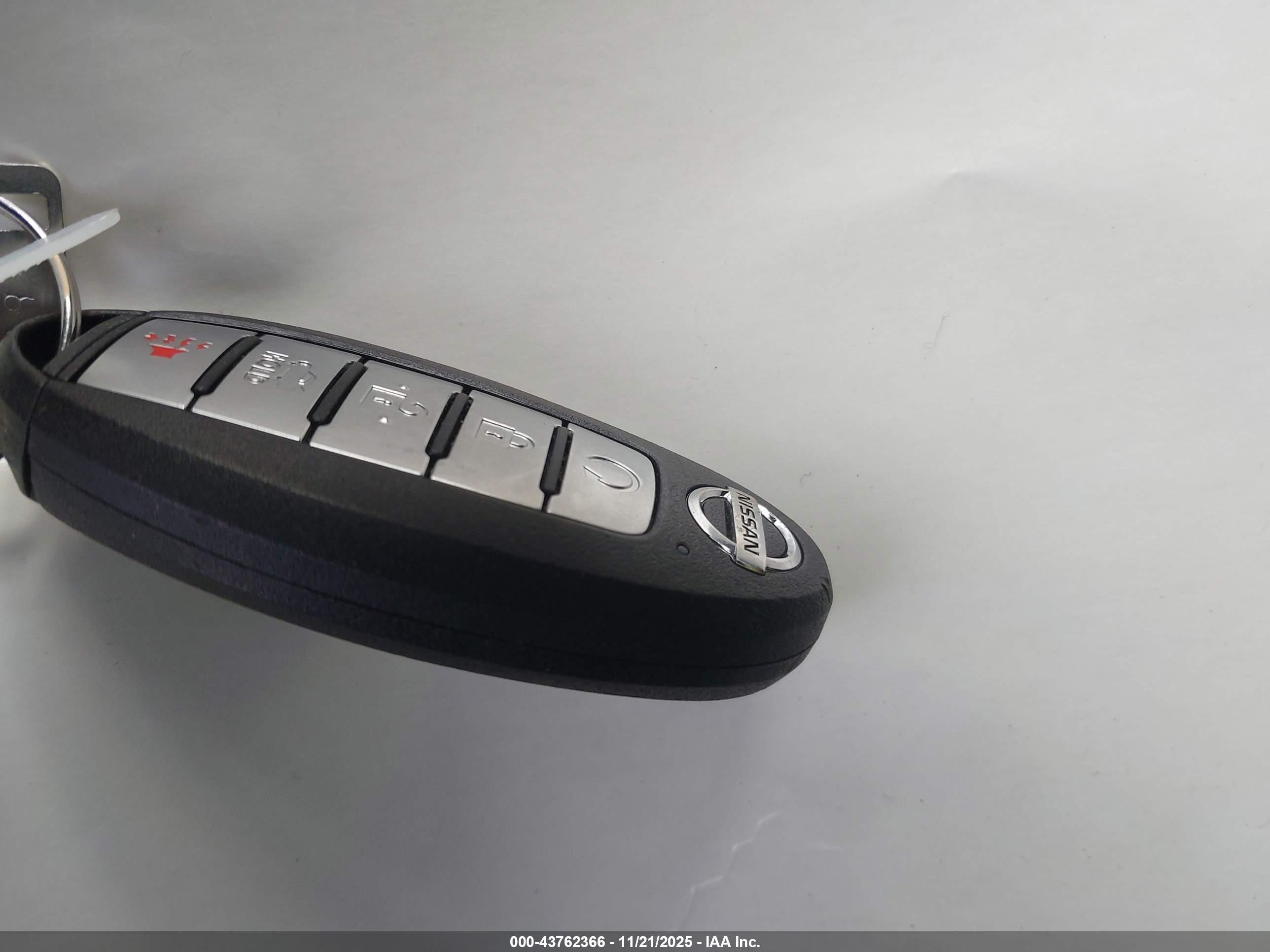 NISSAN ALTIMA image 11