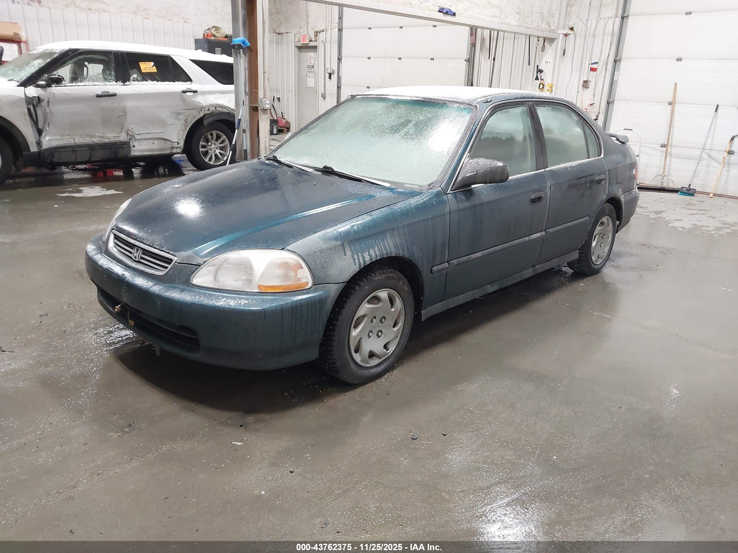 HONDA CIVIC image 2