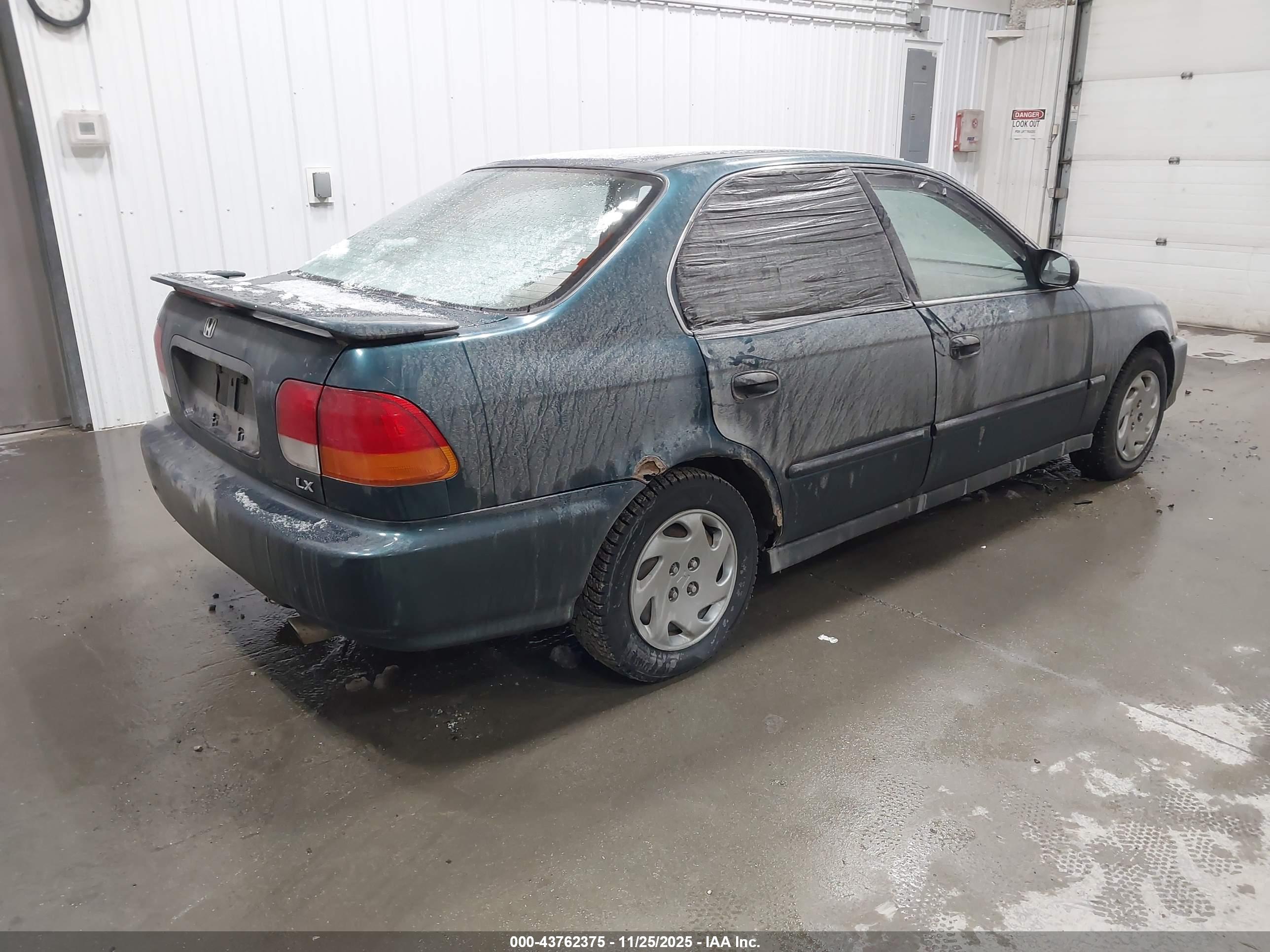 HONDA CIVIC image 4