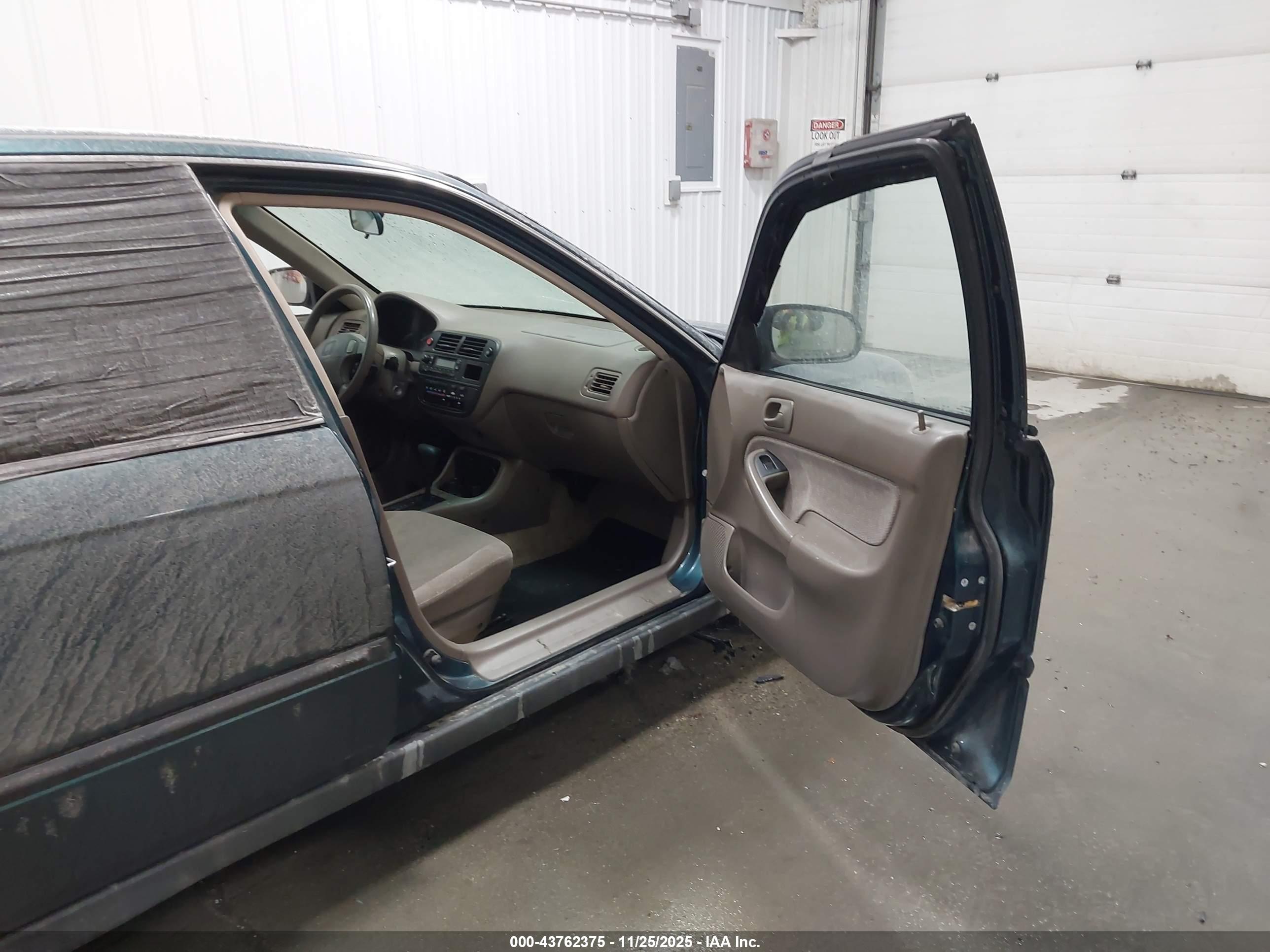 HONDA CIVIC image 5