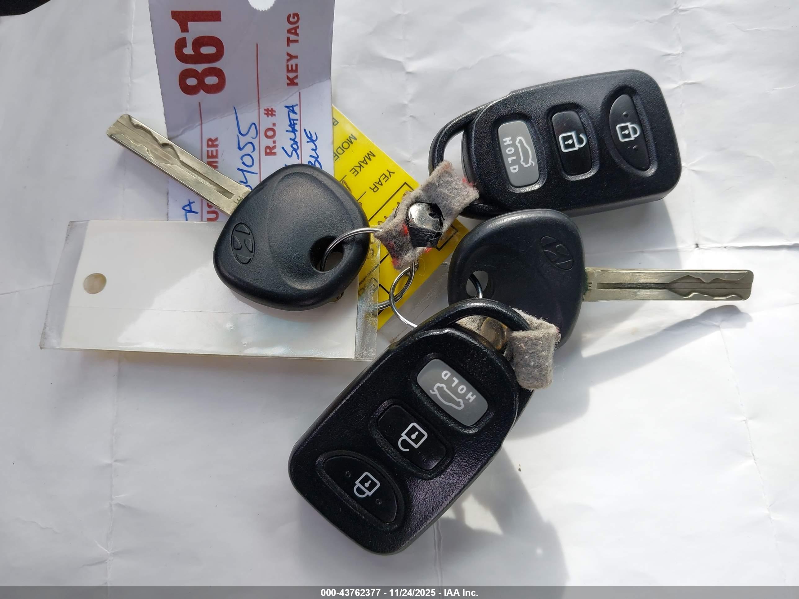 HYUNDAI SONATA image 11