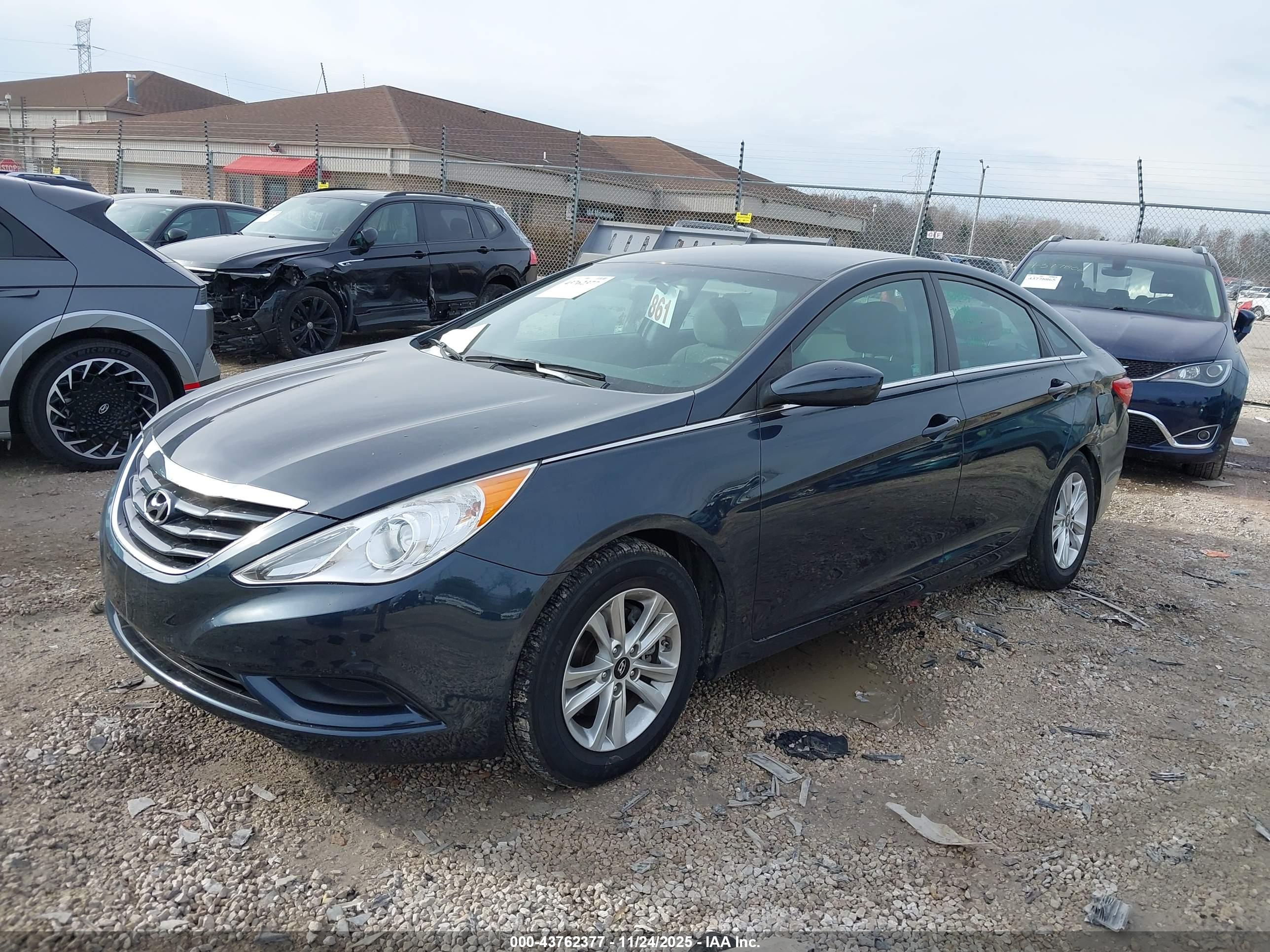 HYUNDAI SONATA image 2