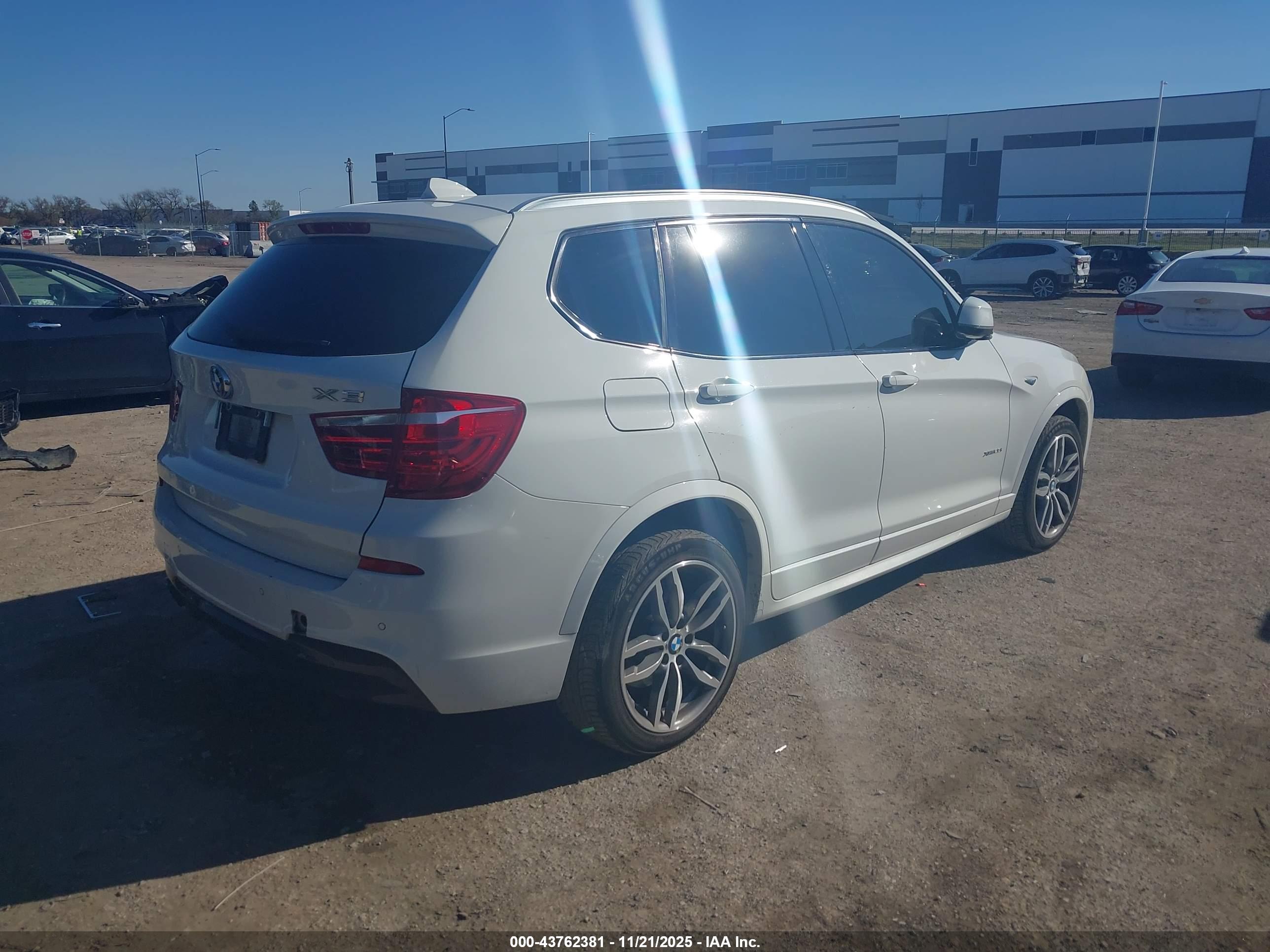 BMW X3 image 4