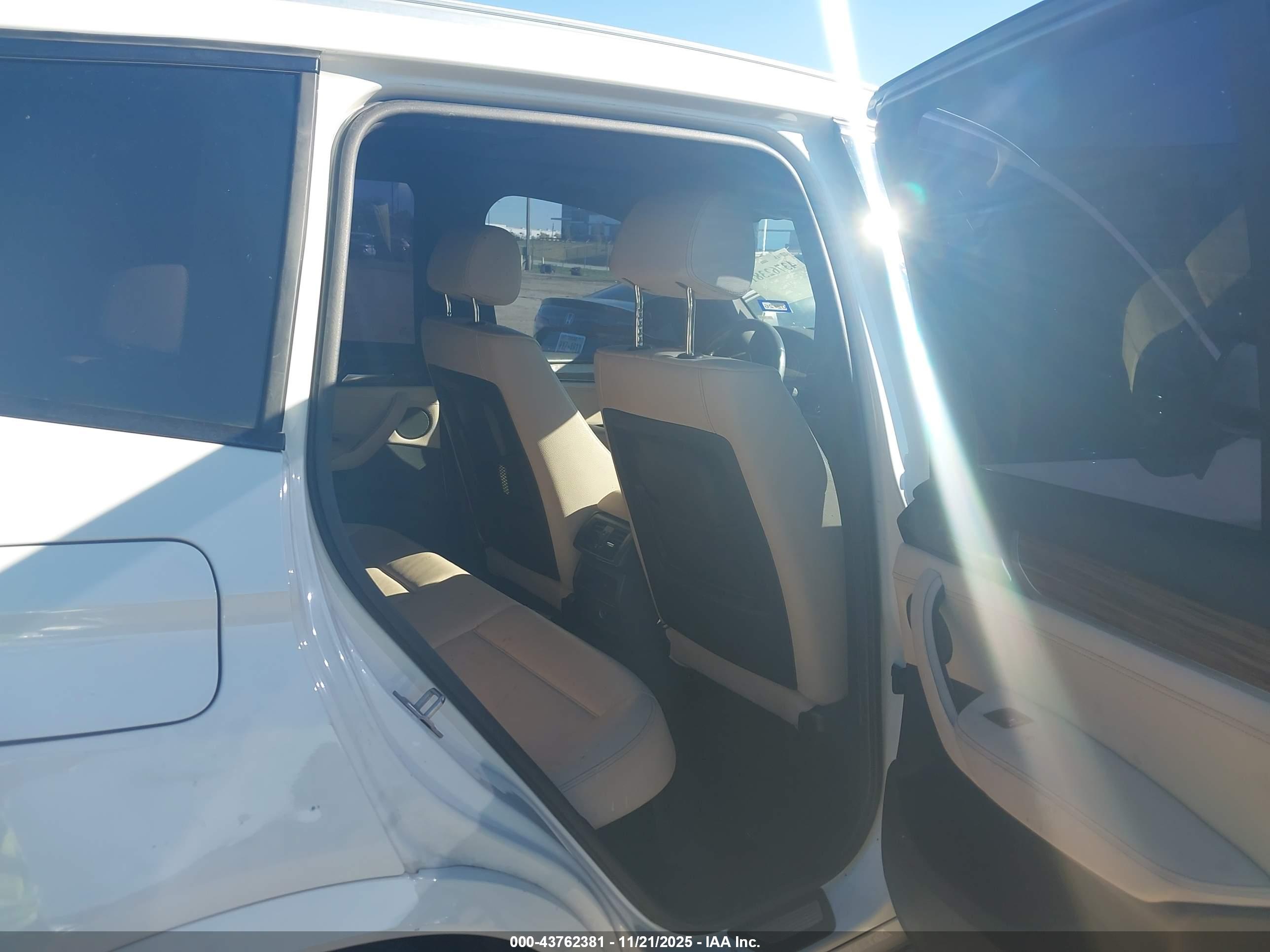 BMW X3 image 8