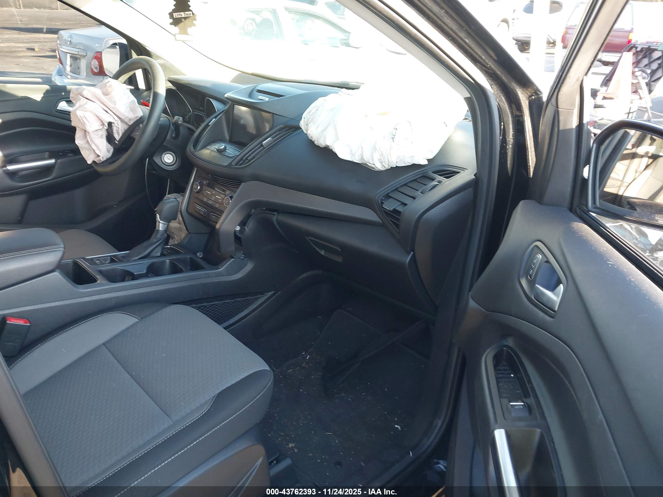 FORD ESCAPE image 5
