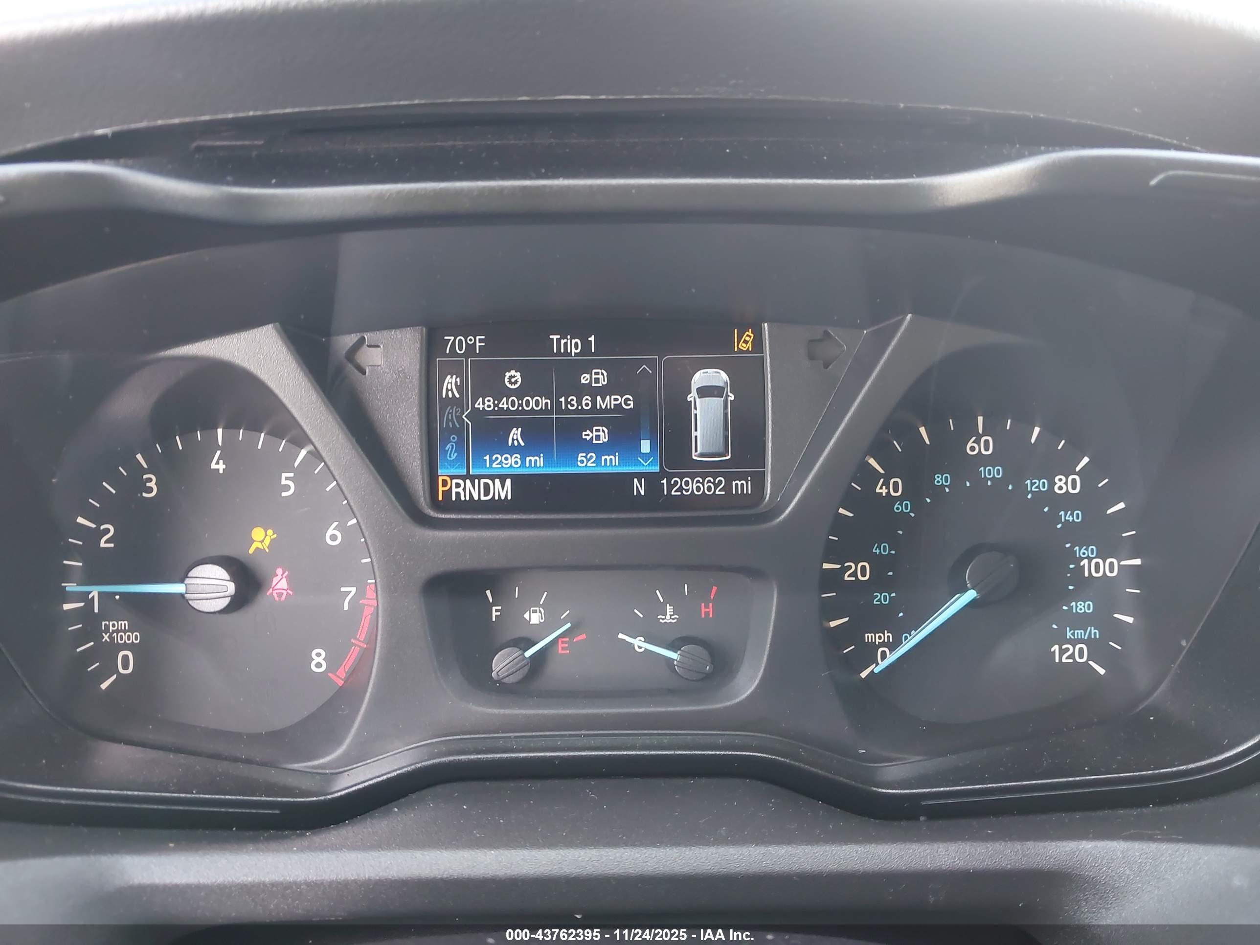 FORD TRANSIT-150 image 7