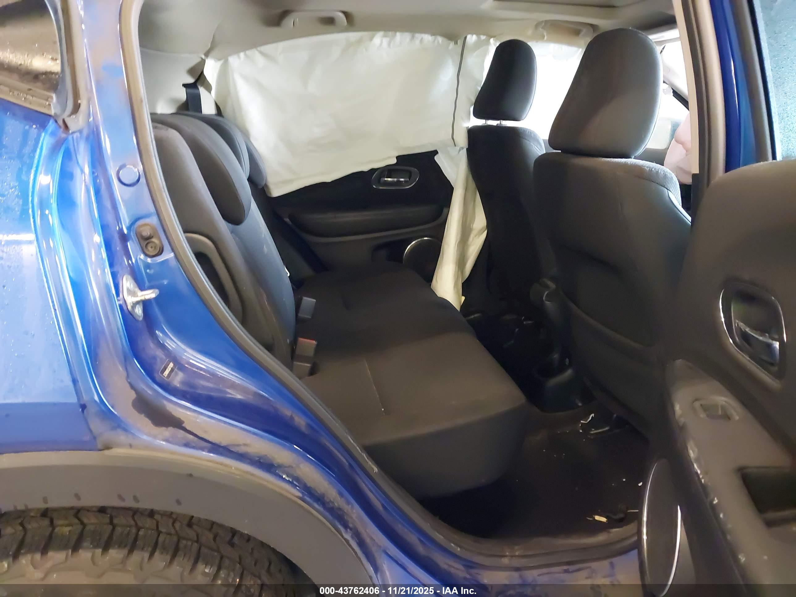 HONDA HR-V image 8