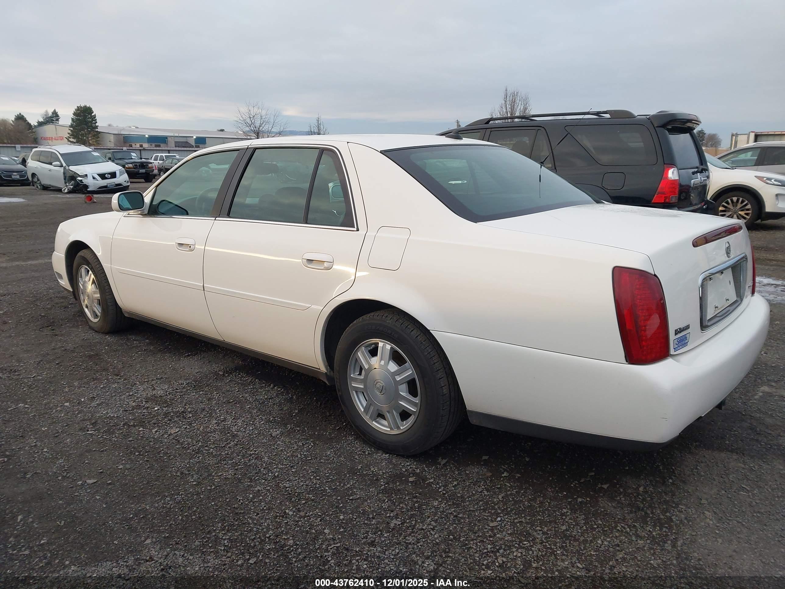 CADILLAC DEVILLE image 3