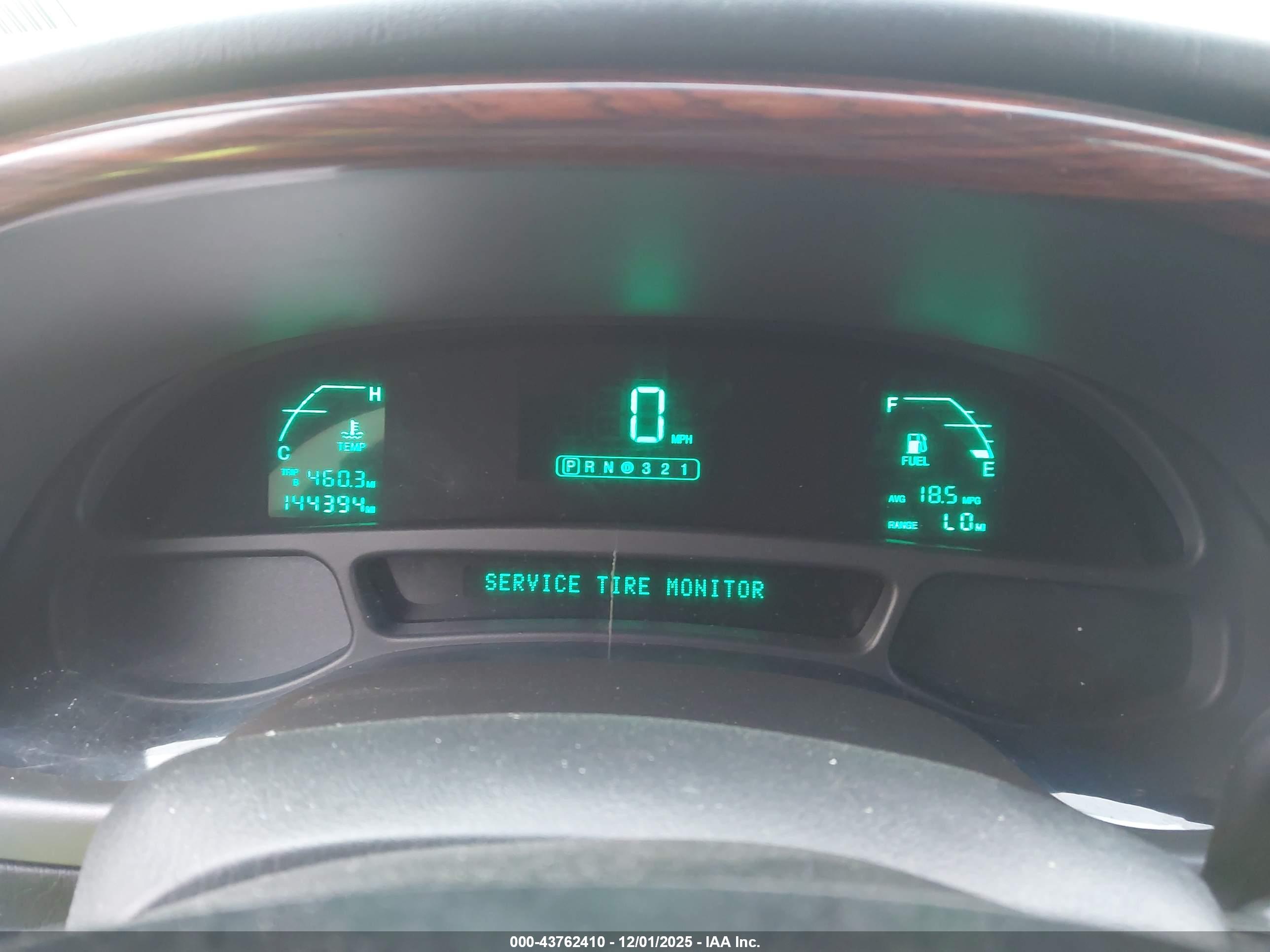 CADILLAC DEVILLE image 7