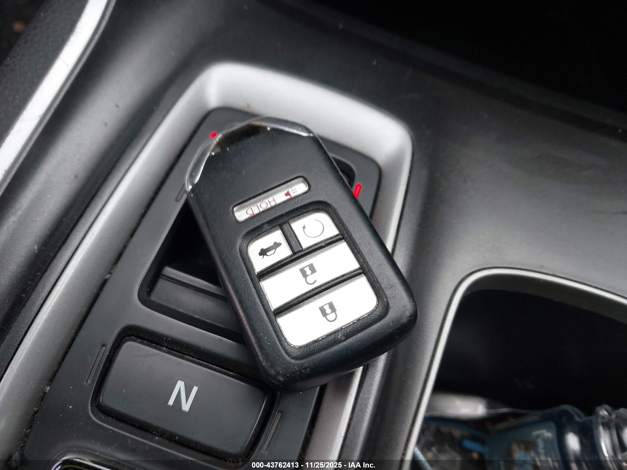 HONDA ACCORD image 11