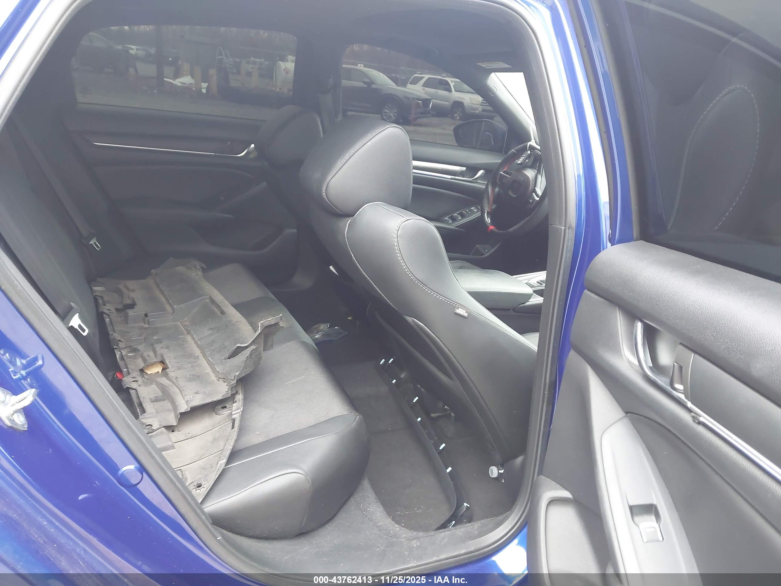 HONDA ACCORD image 8