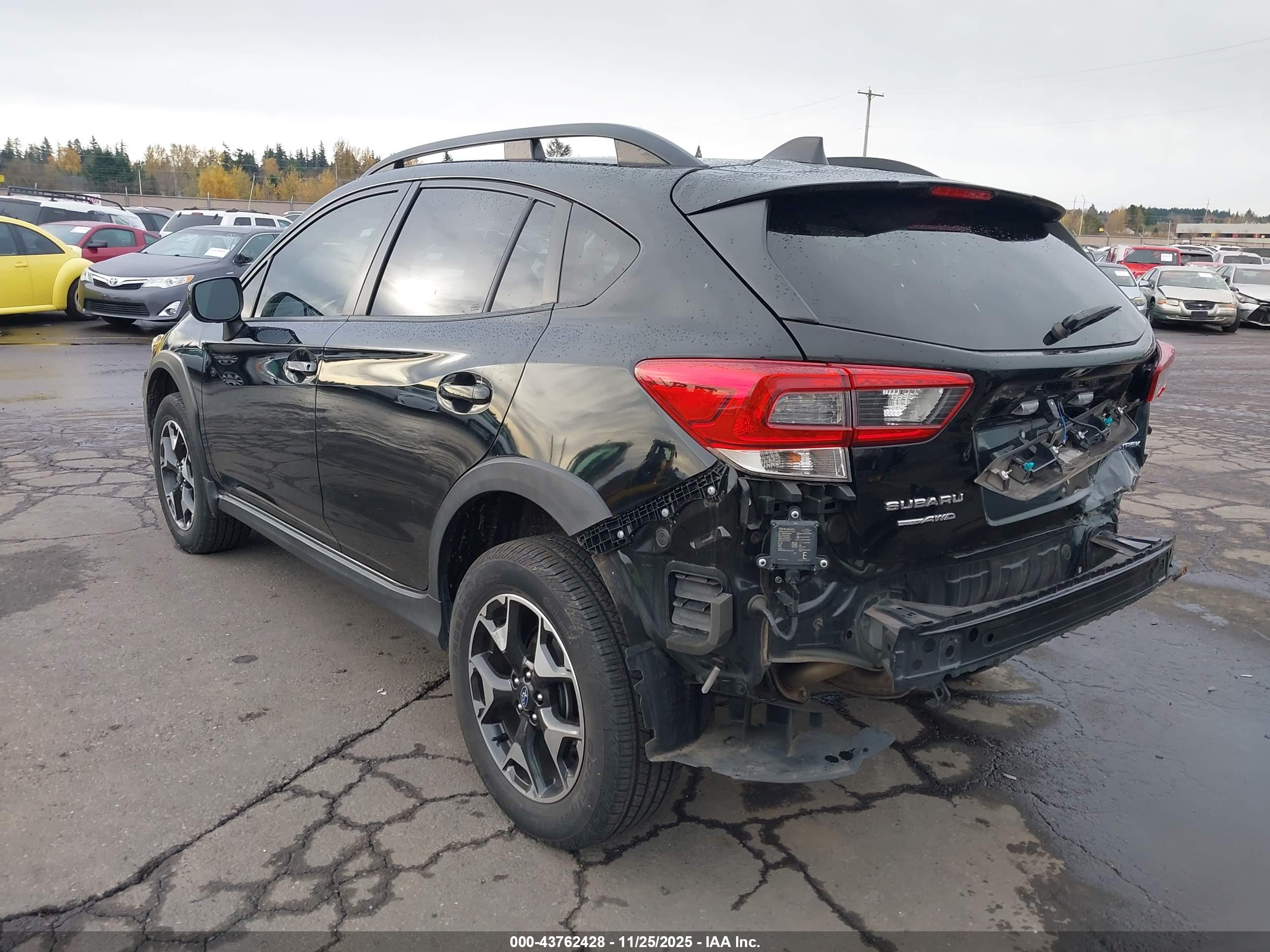 SUBARU CROSSTREK image 3