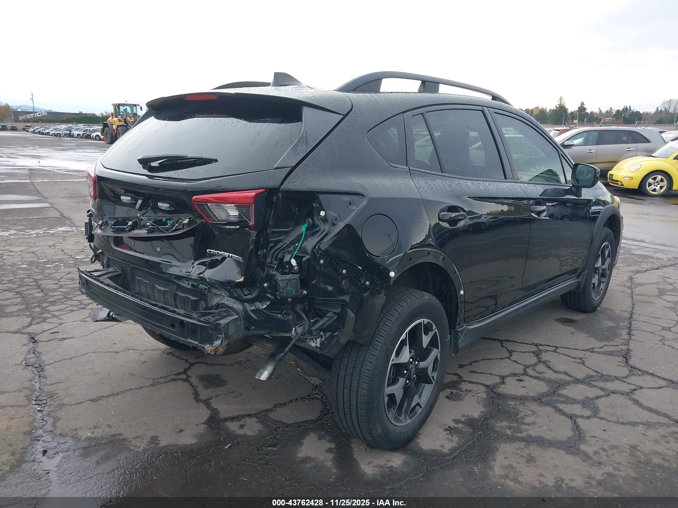 SUBARU CROSSTREK image 4