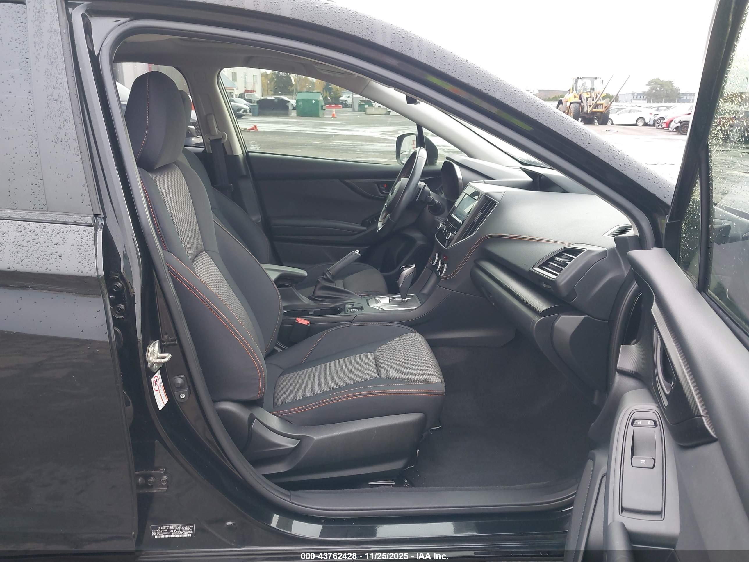 SUBARU CROSSTREK image 5