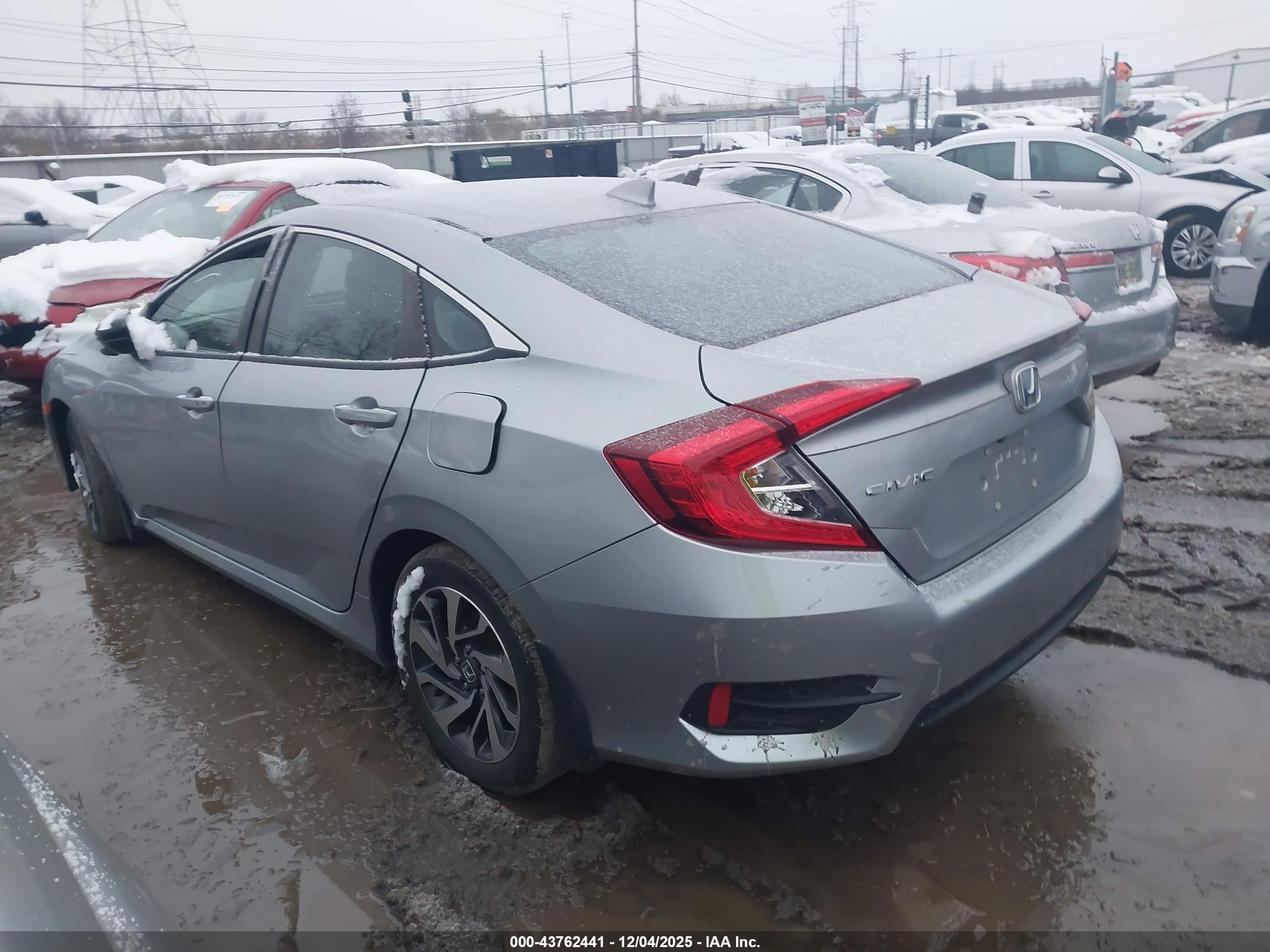 HONDA CIVIC image 3