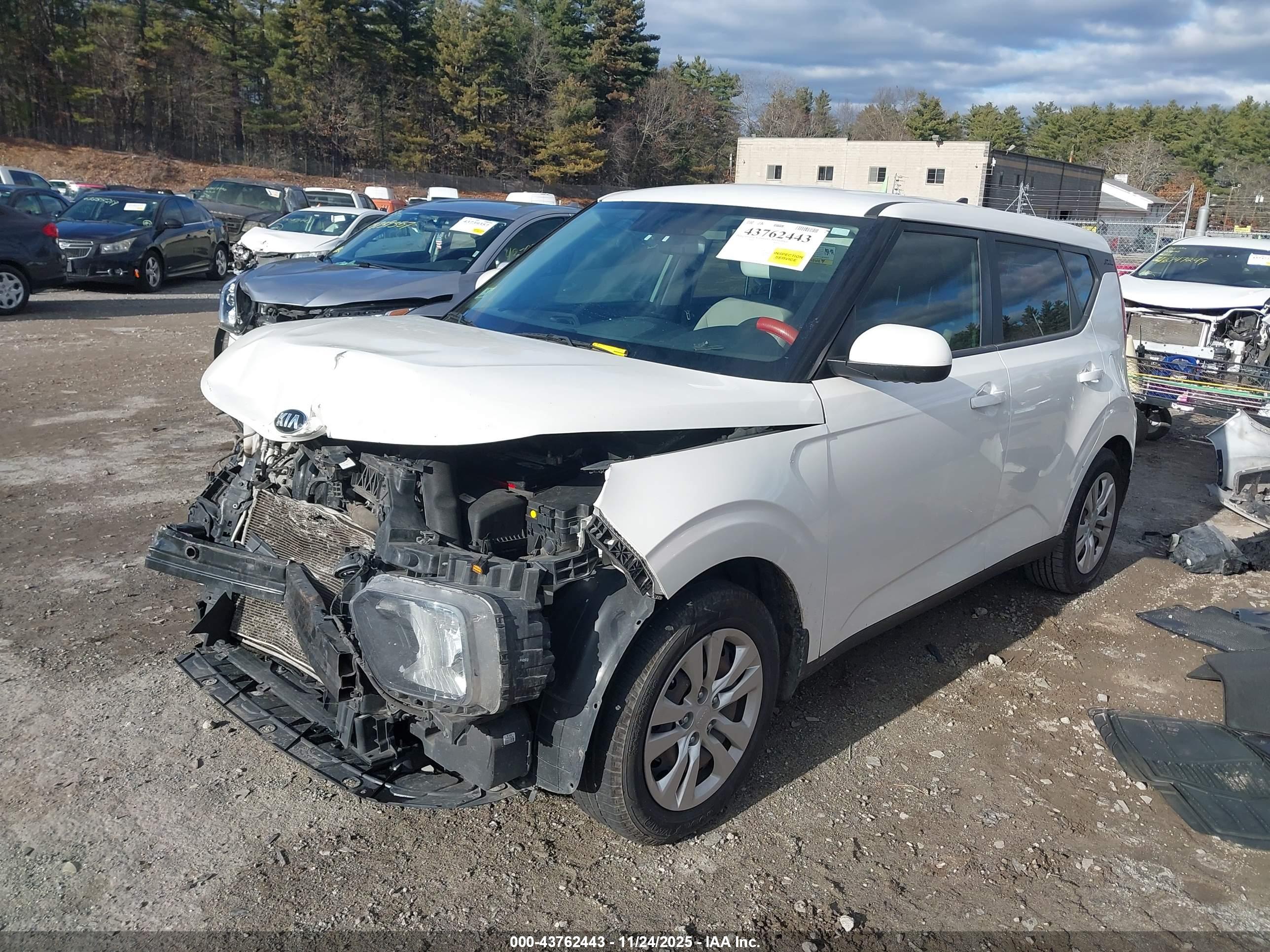 KIA SOUL image 2